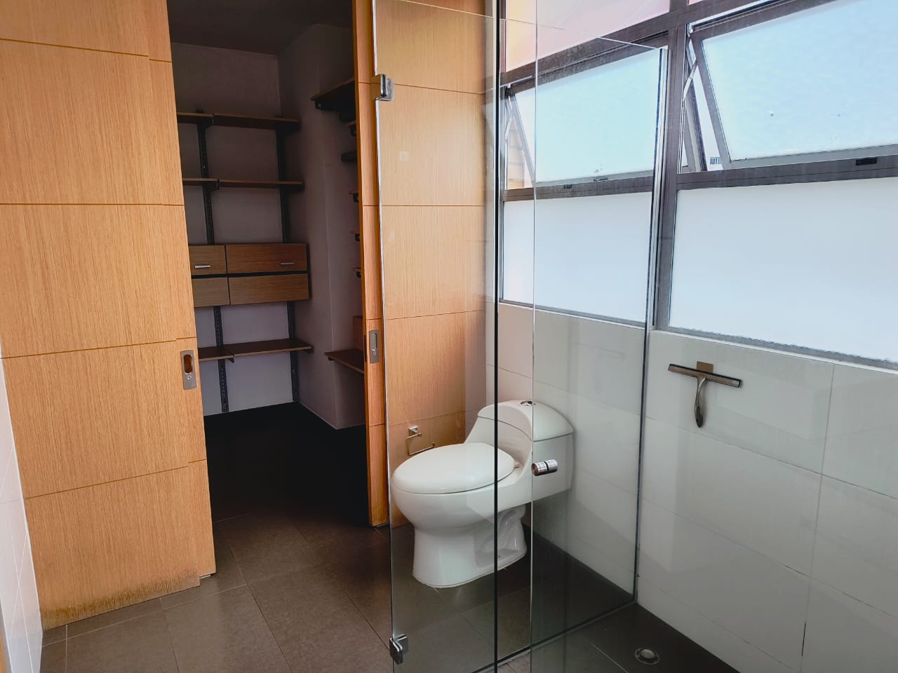 ARRIENDO APARTAMENTO - CASTROPOL