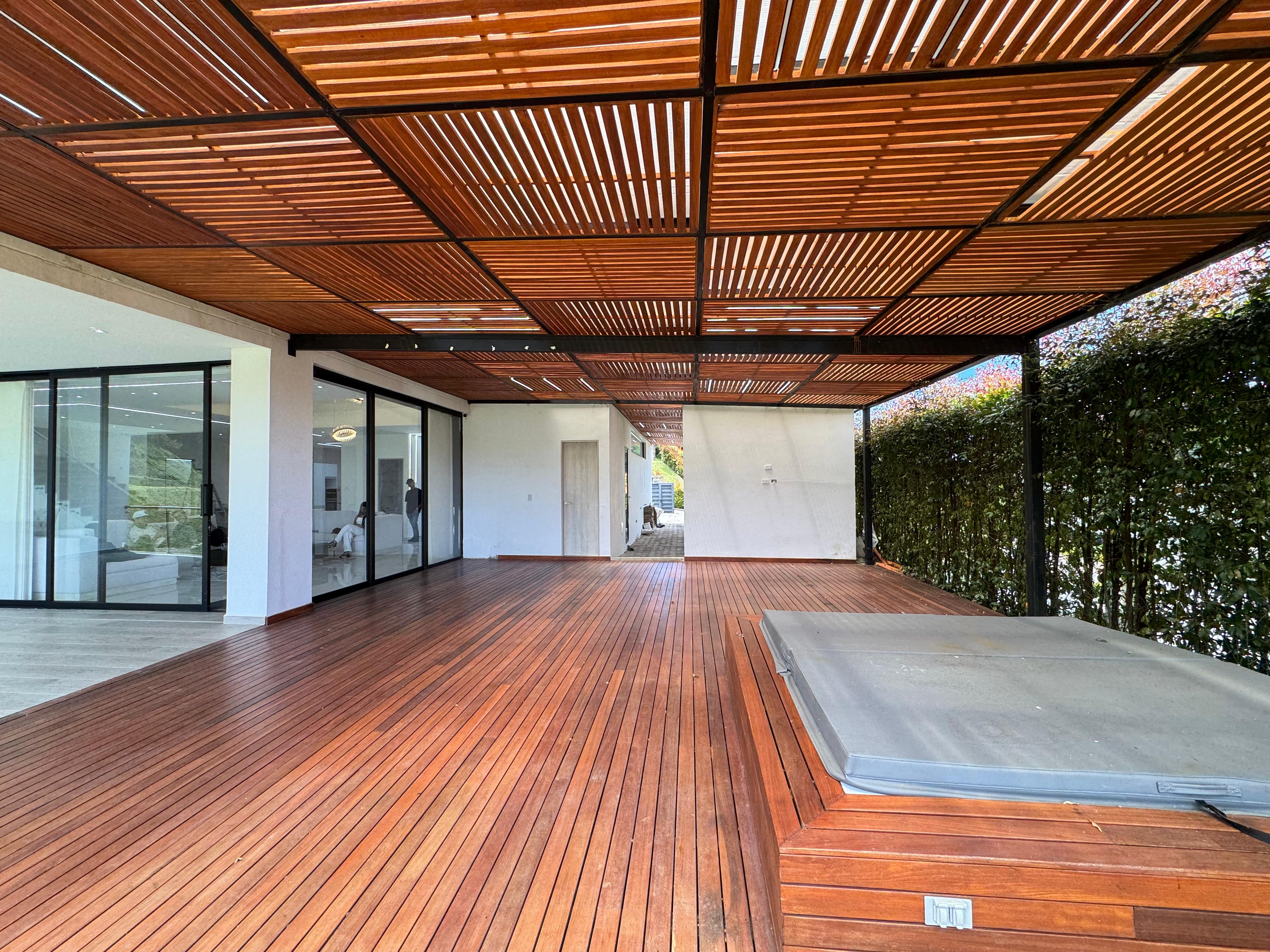 ARRIENDO CASA CAMPESTRE - GUARNE