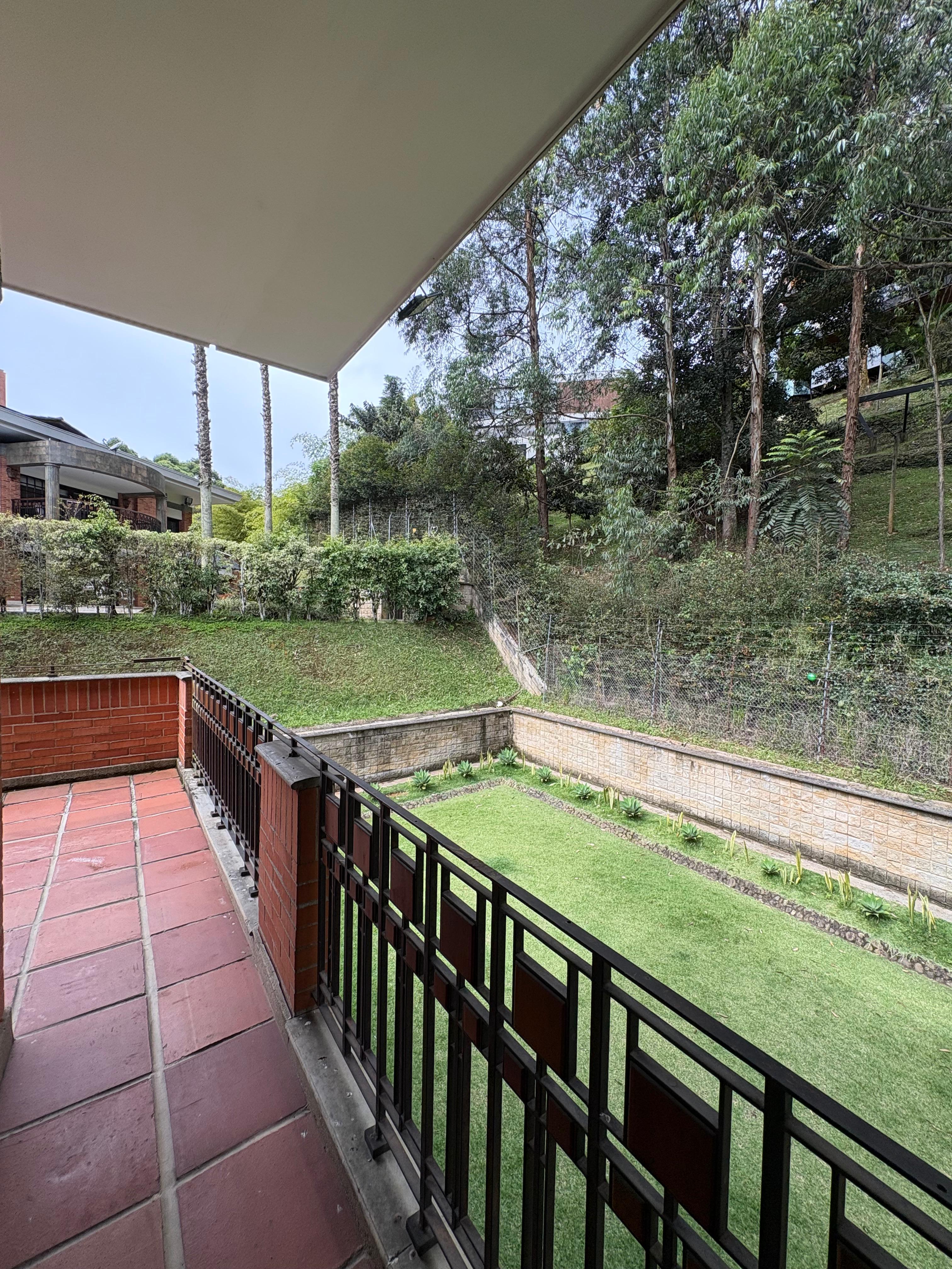 ARRIENDO CASA CAMPESTRE, POBLADO TESORO