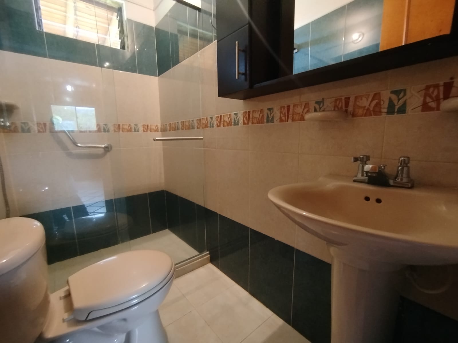 ARRIENDO CASA CAMPESTRE - COPACABANA VEREDA LA VETA