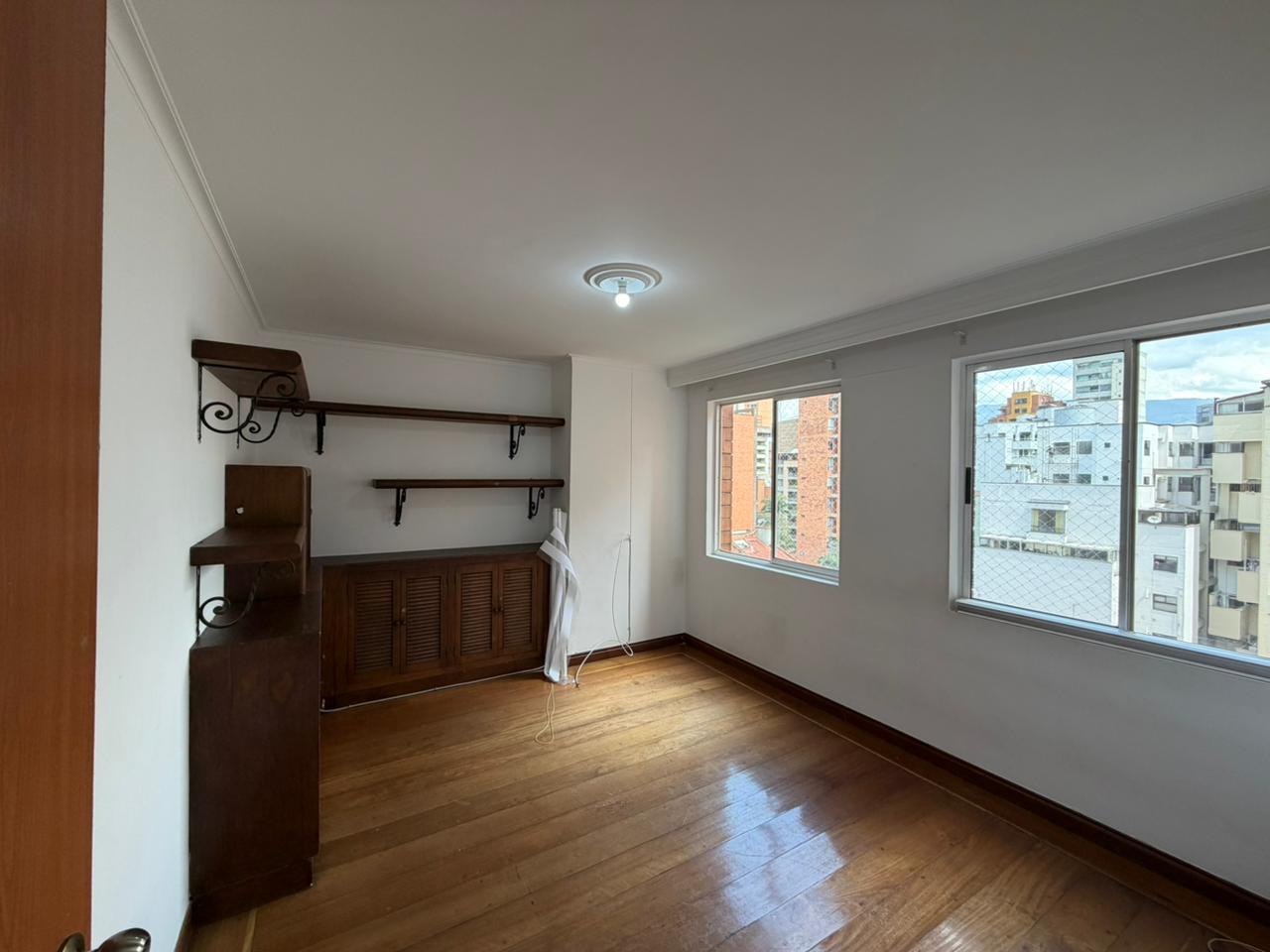 VENTA Y ARRIENDO APARTAMENTO - LAURELES