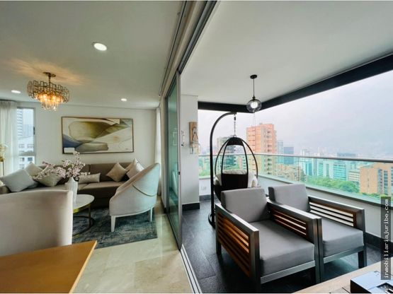 APARTAMENTO EN ARRIENDO - POBLADO LOMA LOS PARRA