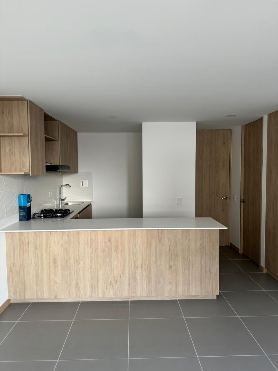 ARRIENDO APARTAMENTO - GUAYABAL SECTOR  SAN PABLO