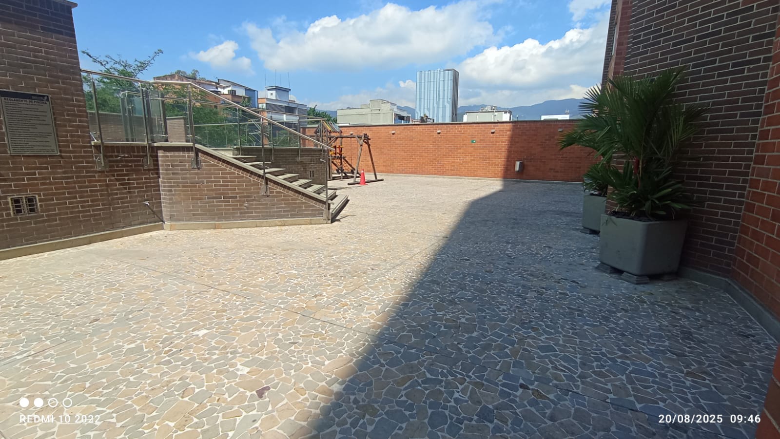 ARRIENDO APARTAMENTO - LAURELES