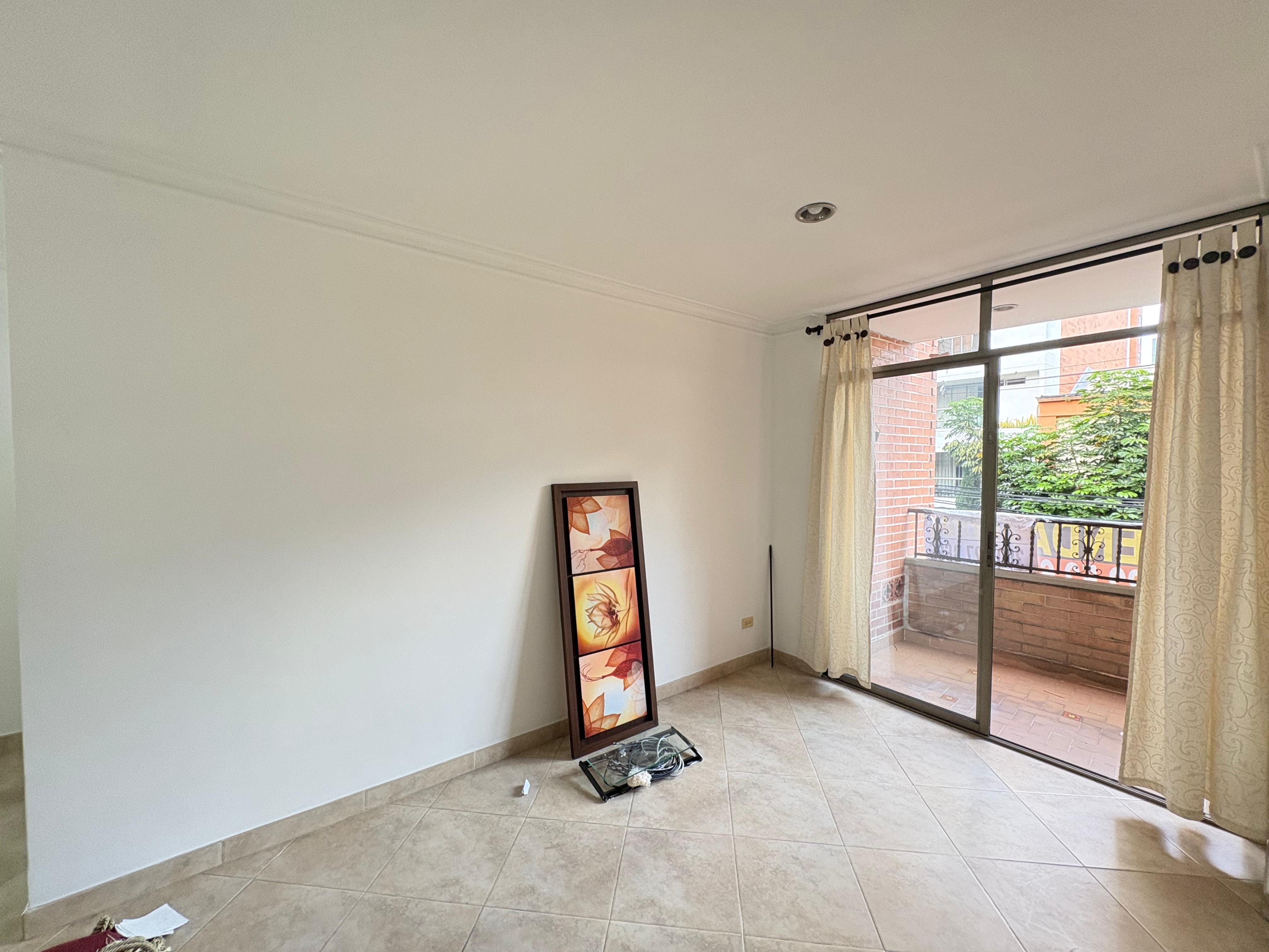 ARRIENDO APARTAMENTO, CONQUISTADORES