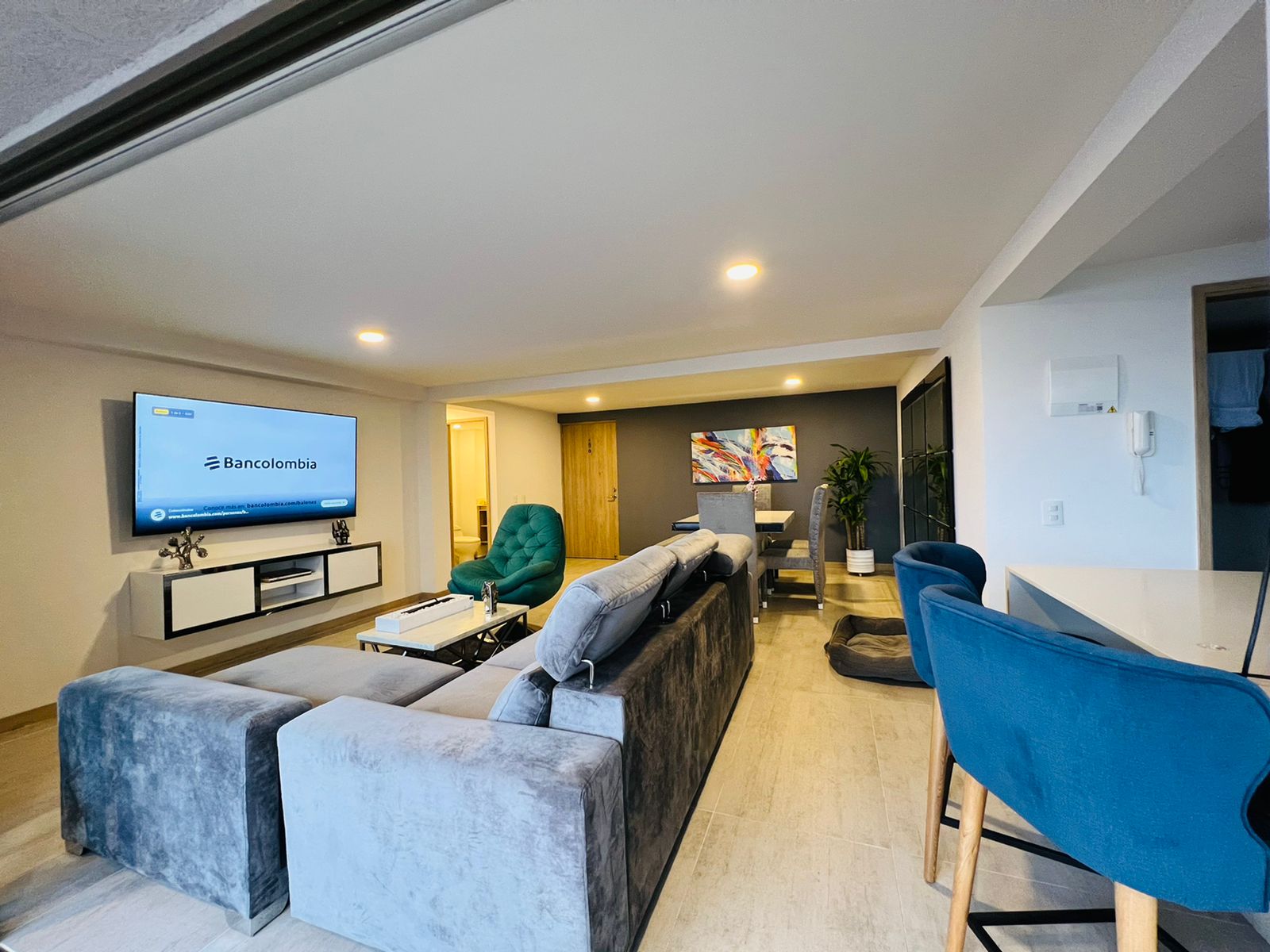 VENTA APARTAMENTO  - LOMA LOS BERNAL