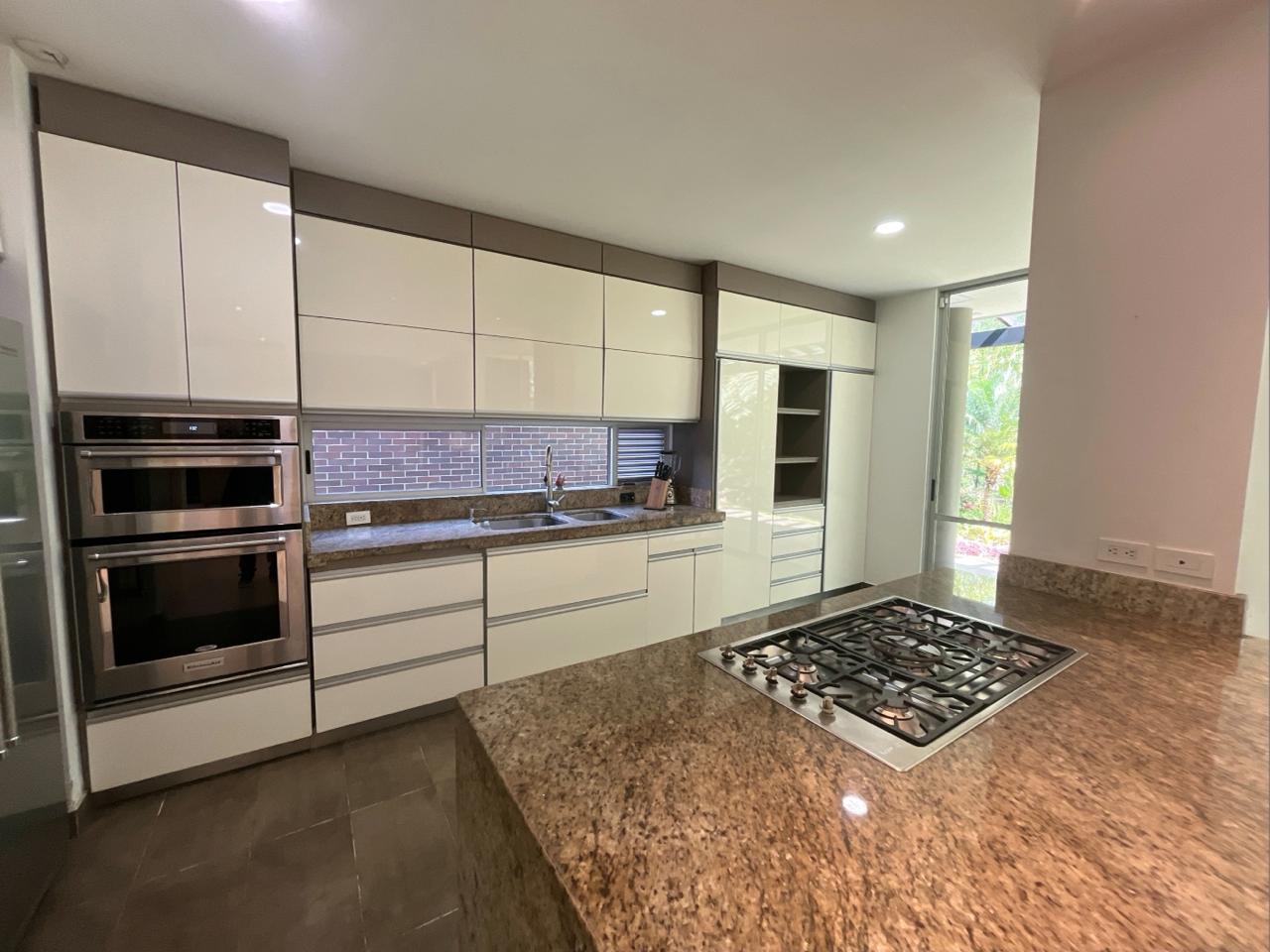 ARRIENDO CASA - ENVIGADO