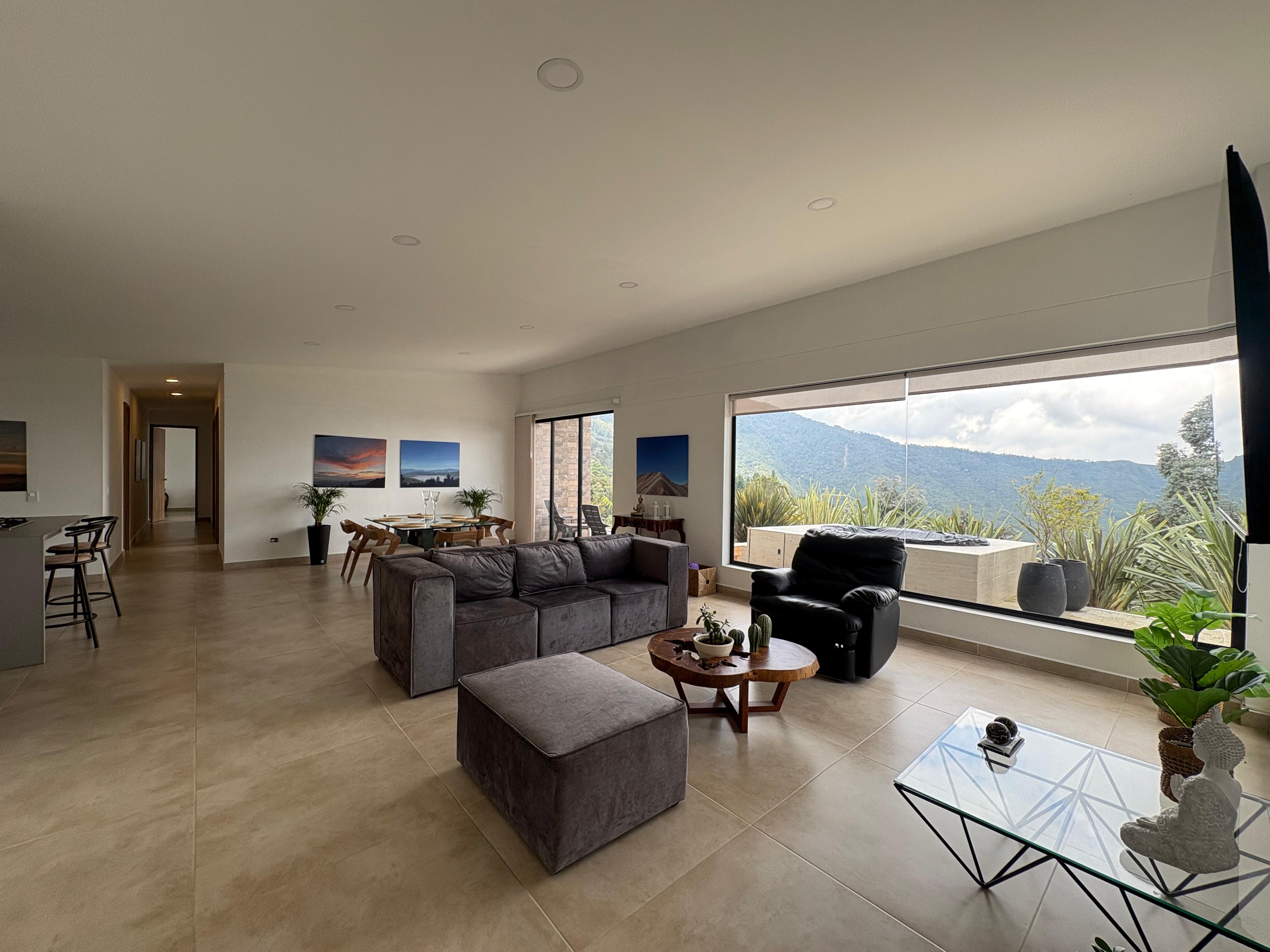 ARRIENDO CASA CAMPESTRE ENVIGADO, CATEDRAL