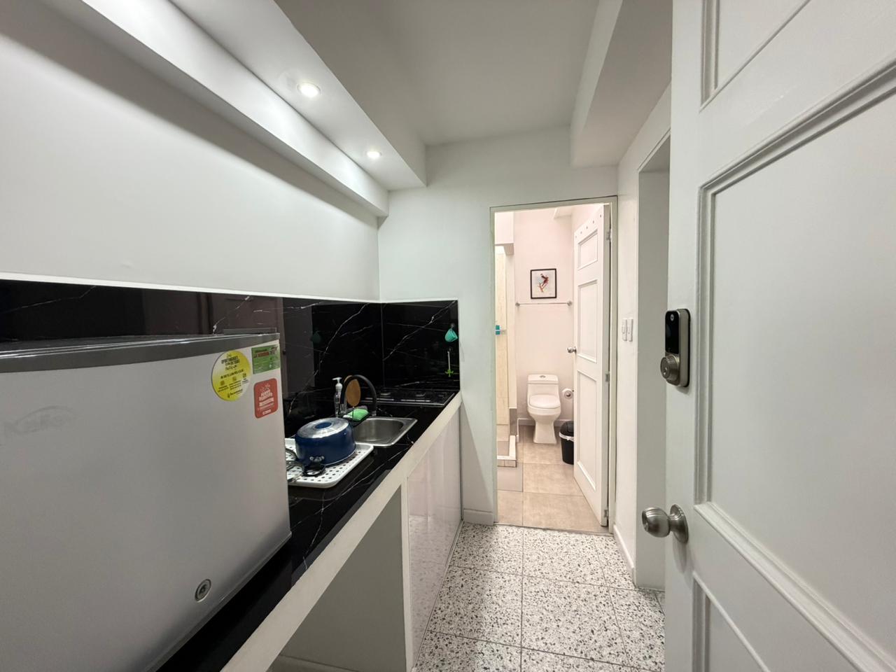 ARRIENDO CASA AMOBLADA O DESOCUPADA - LAURELES