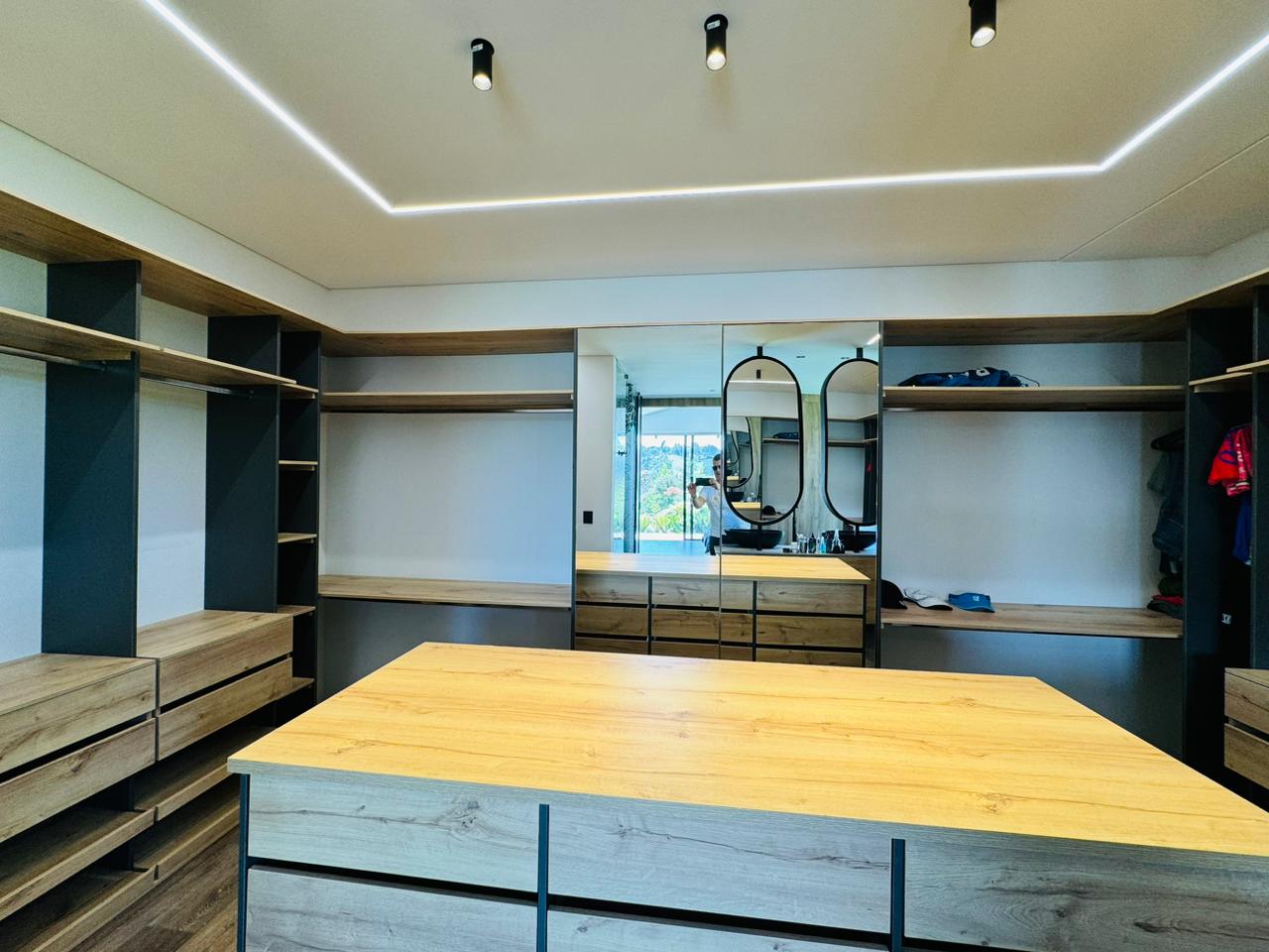 VENTA CASA - ALTO DE LAS PALMAS