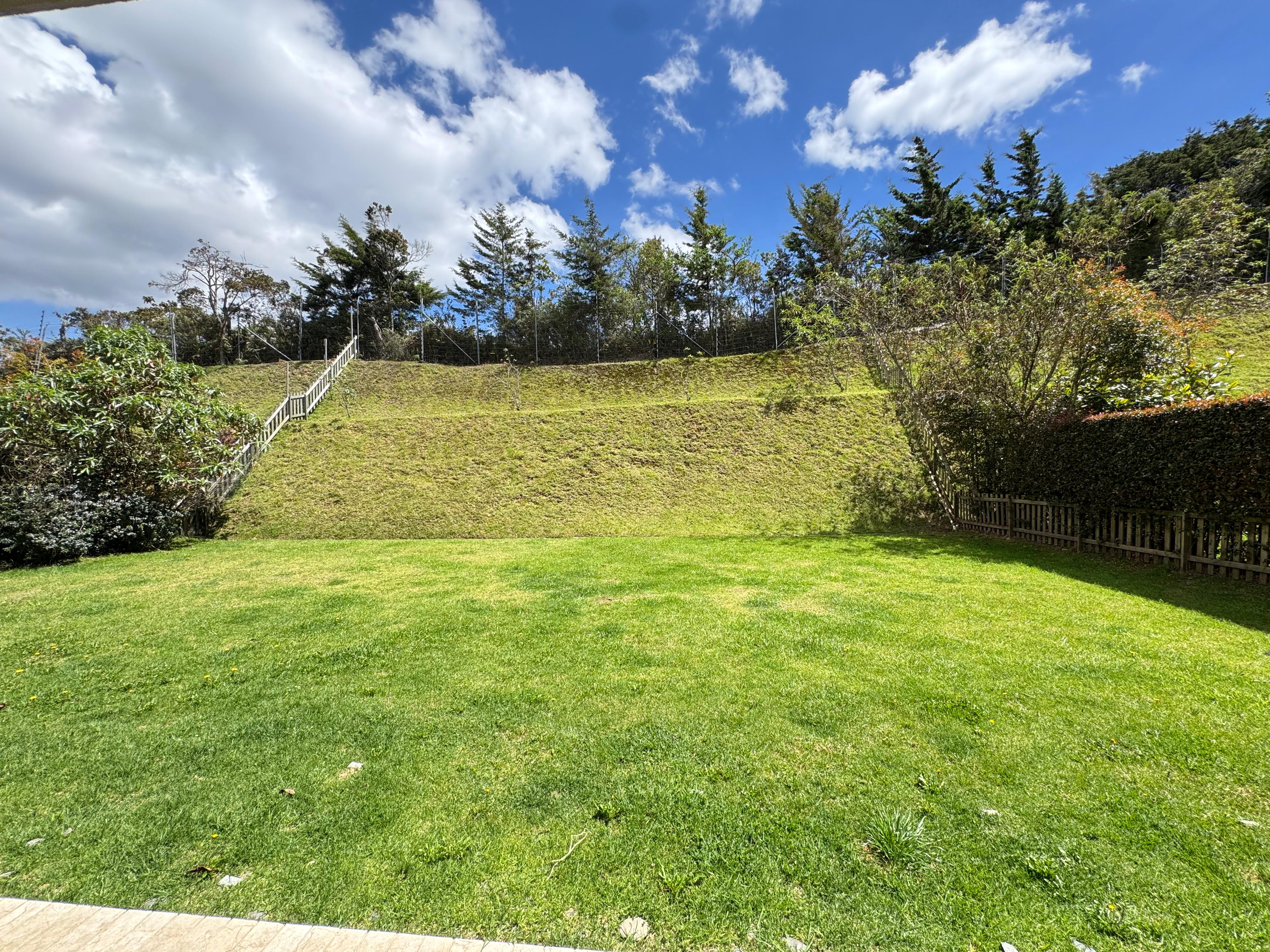 ARRIENDO CASA - ALTO DE LAS PALMAS