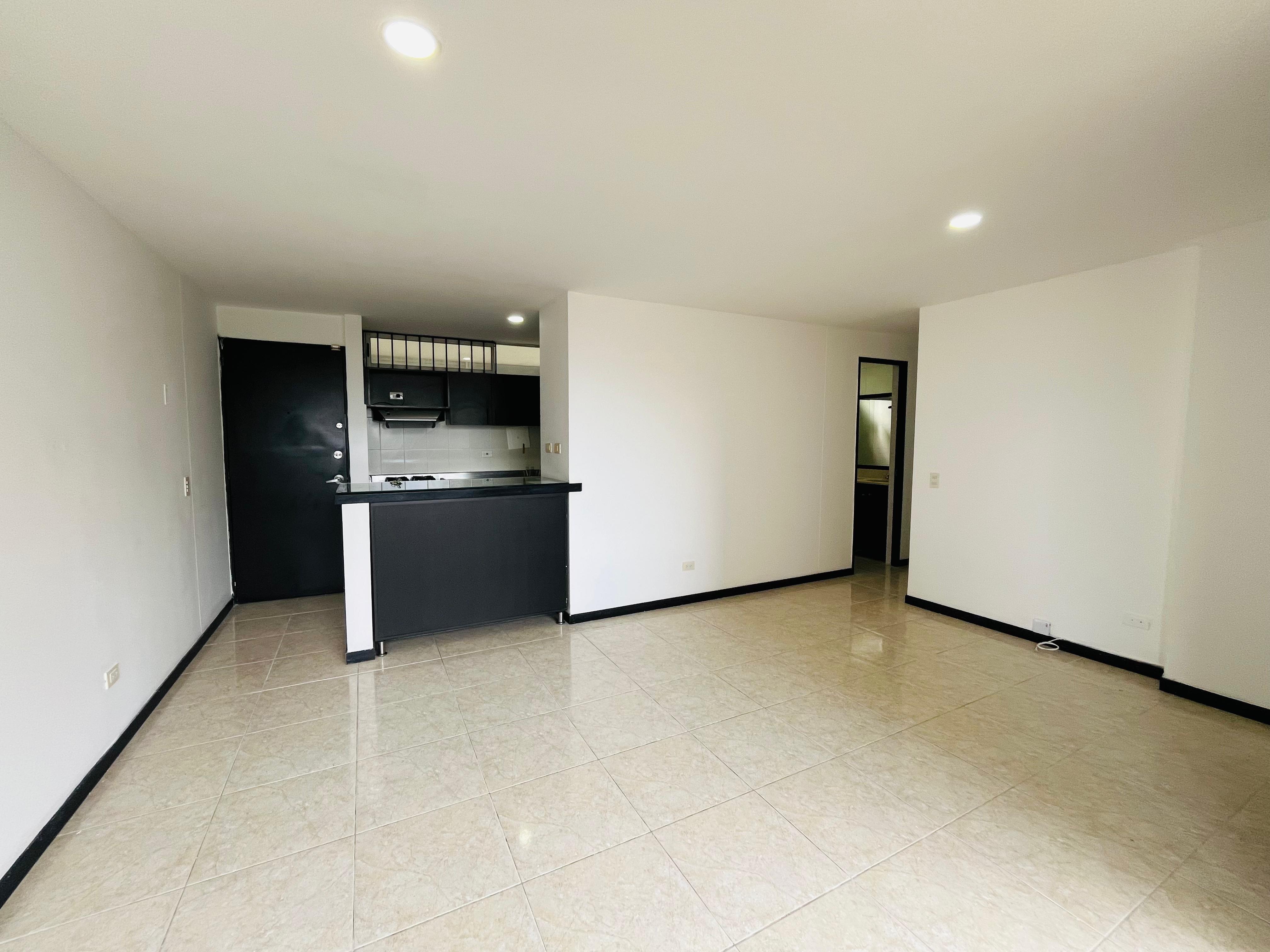 VENTA  APARTAMENTO - LOMA DE  LOS BERNAL