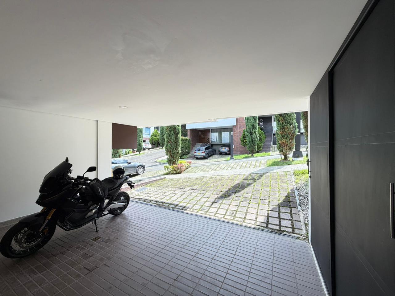 ARRIENDO CASA - ENVIGADO