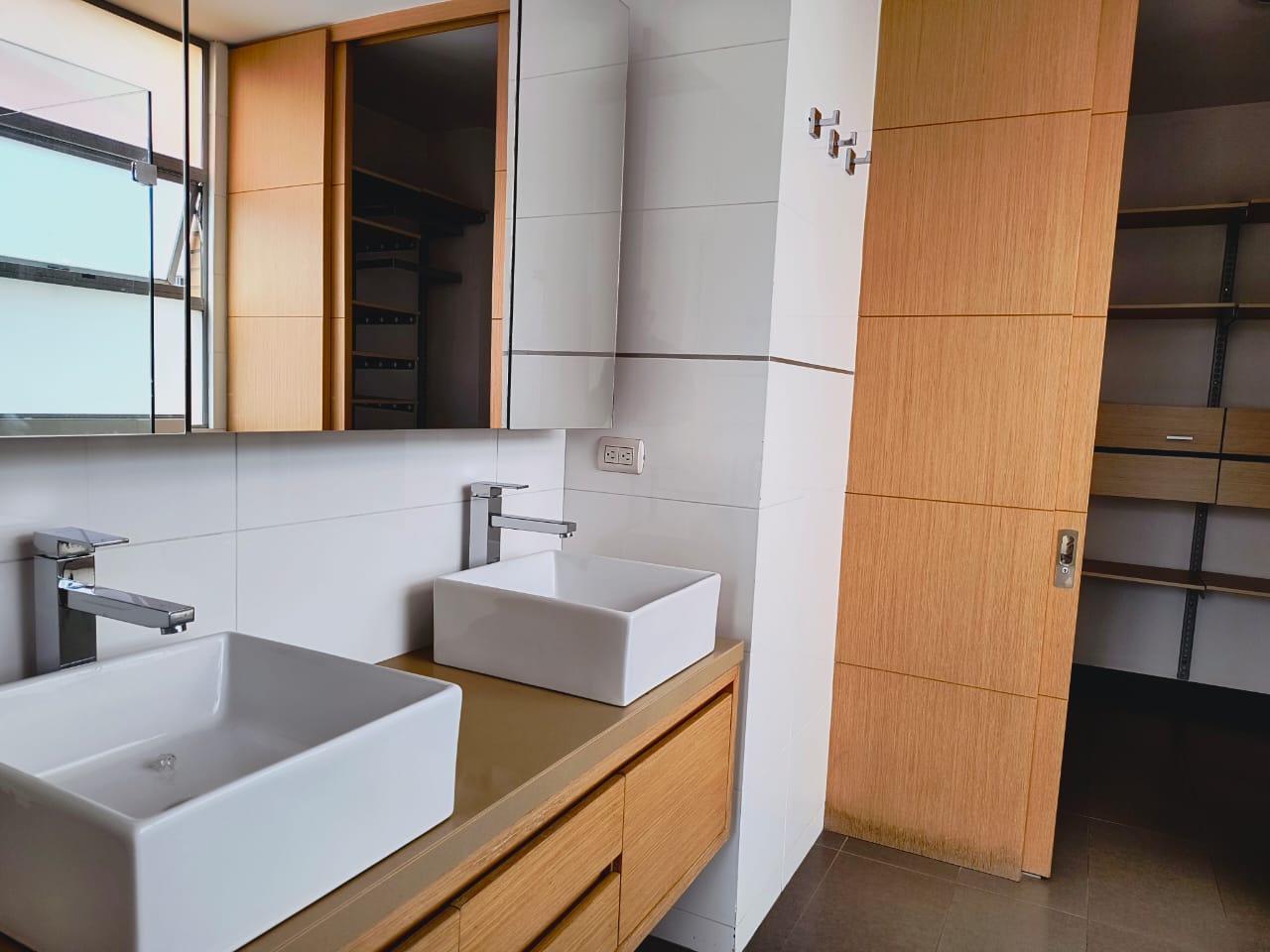 ARRIENDO APARTAMENTO - CASTROPOL