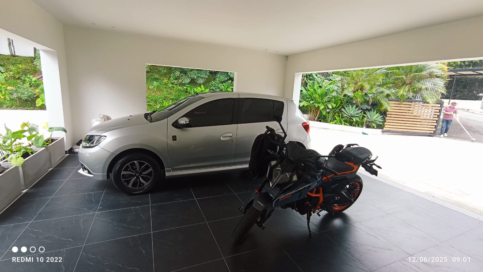 ARRIENDO CASA - POBLADO