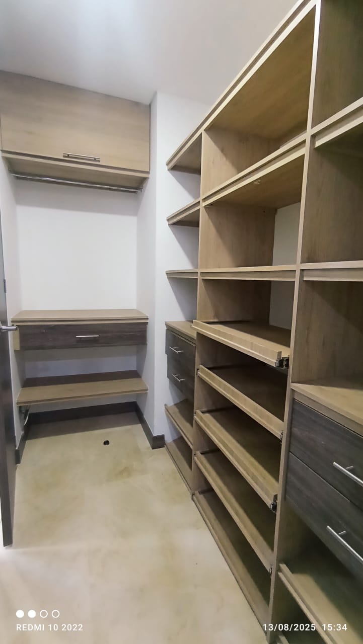 ARRIENDO APARTAMENTO - POBLADO LOMA DE LOS PARRA