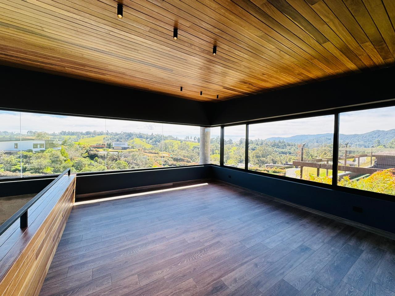 VENTA CASA - ALTO DE LAS PALMAS