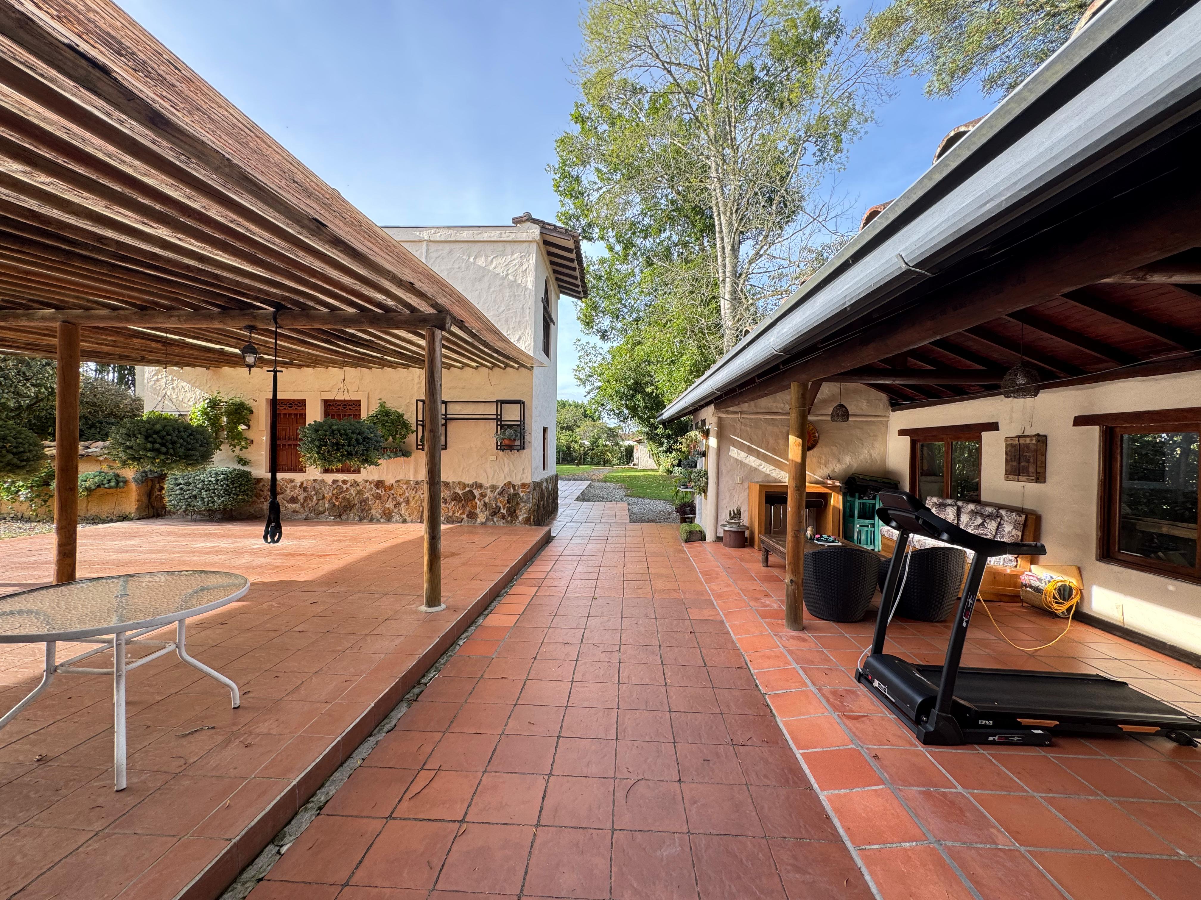 VENTA CASA CAMPESTRE - LLANO GRANDE VEREDA CABECERA