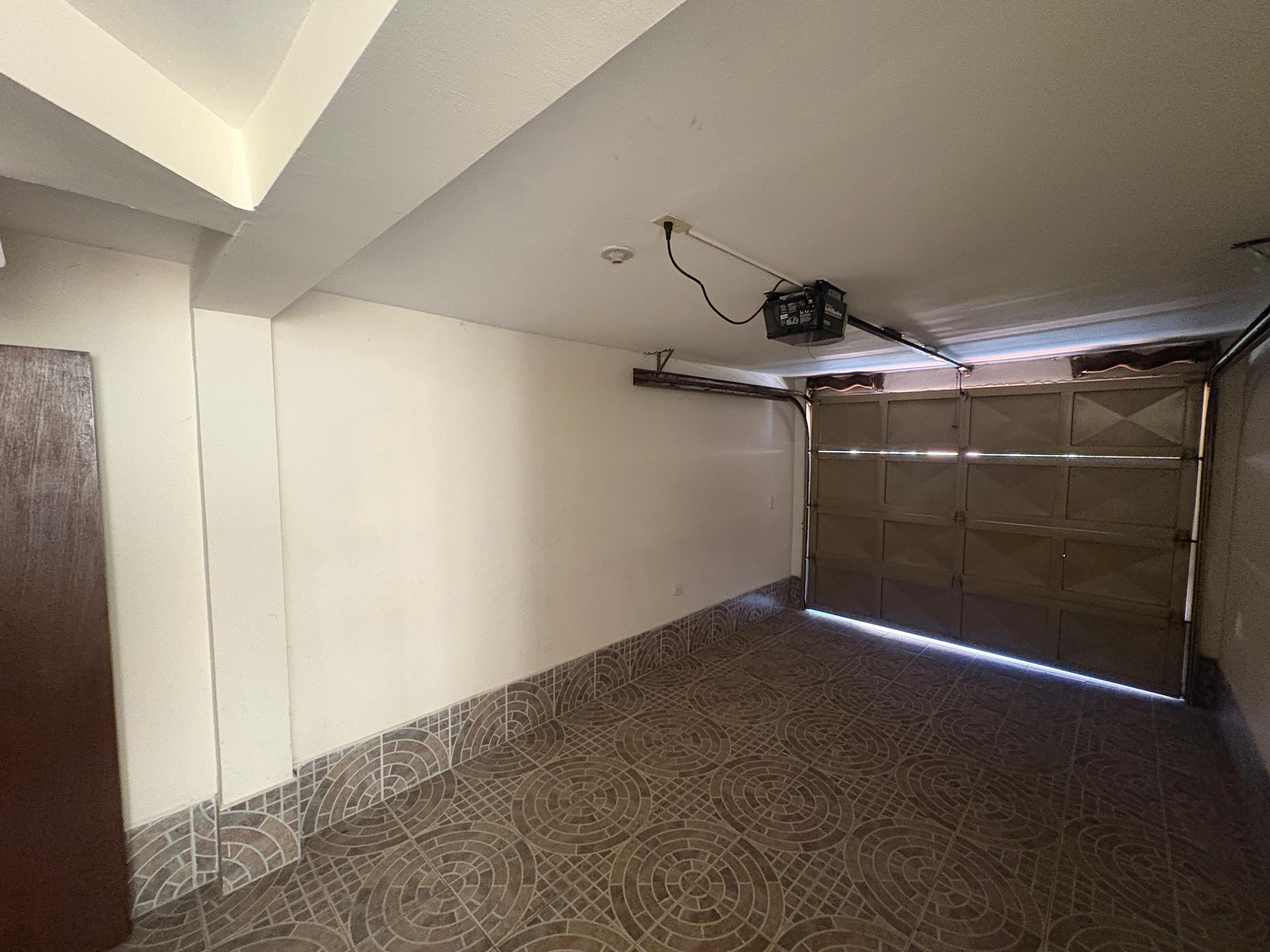 ARRIENDO CASA CASTELLANA