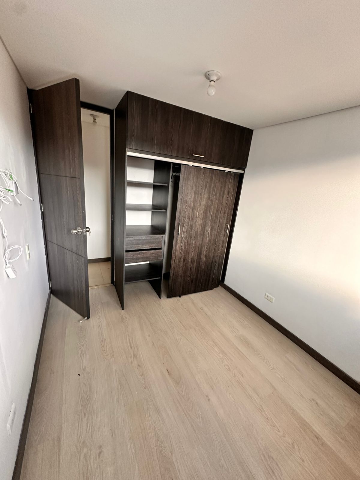 ARRIENDO APARTAMENTO - SABANETA AVES MARIAS PARTE BAJA