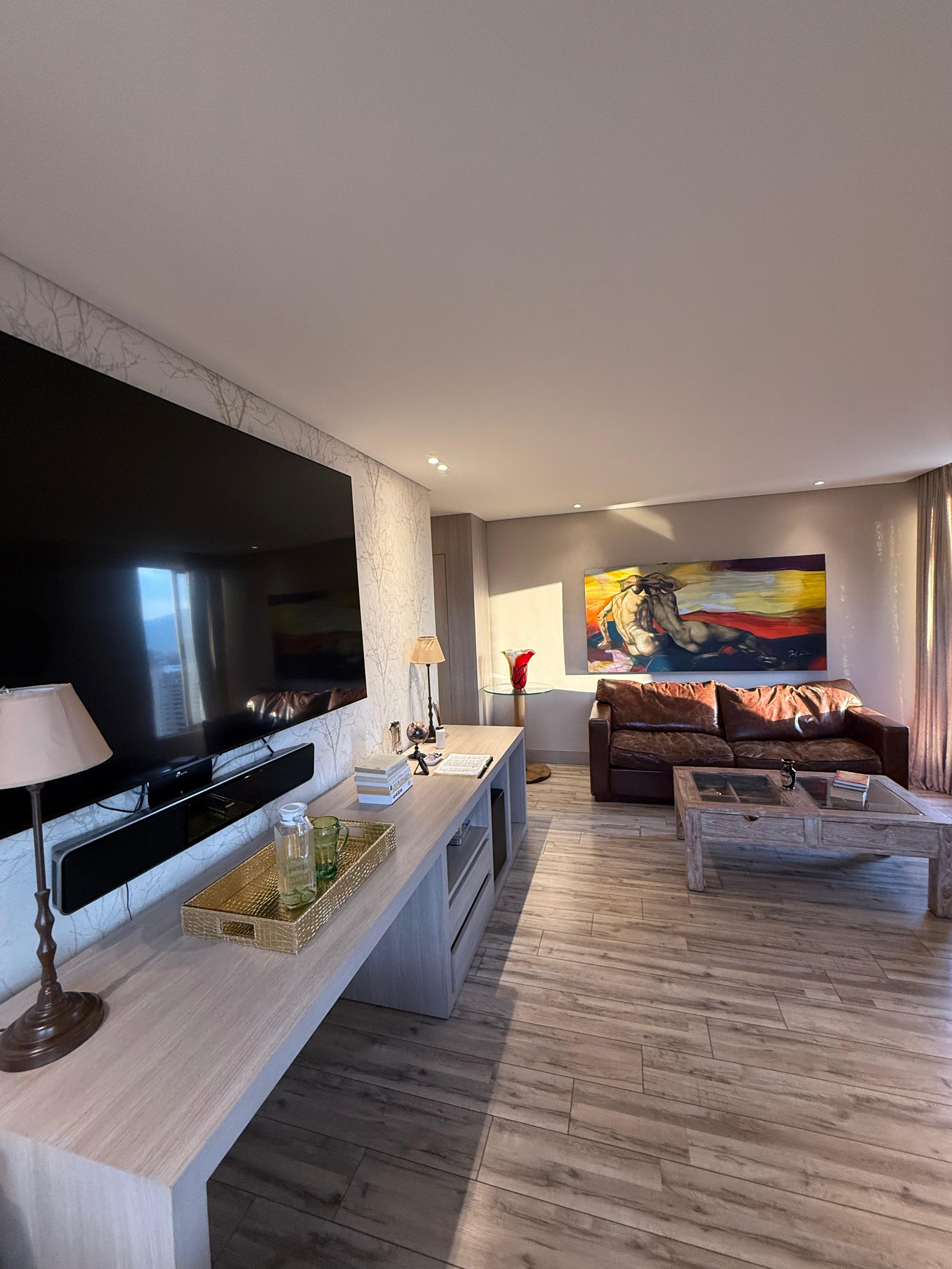 ARRIENDO PENTHOUSE AMOBLADO - POBLADO SECTOR EL TESORO