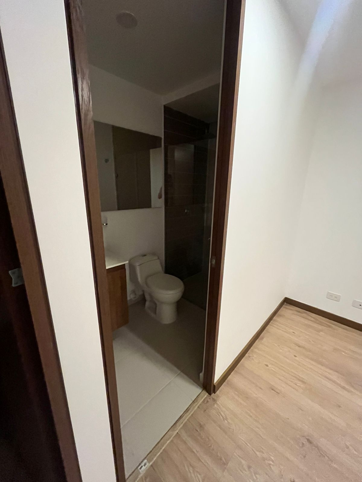 ARRIENDO APARTAMENTO - POBLADO LOS GONZALEZ