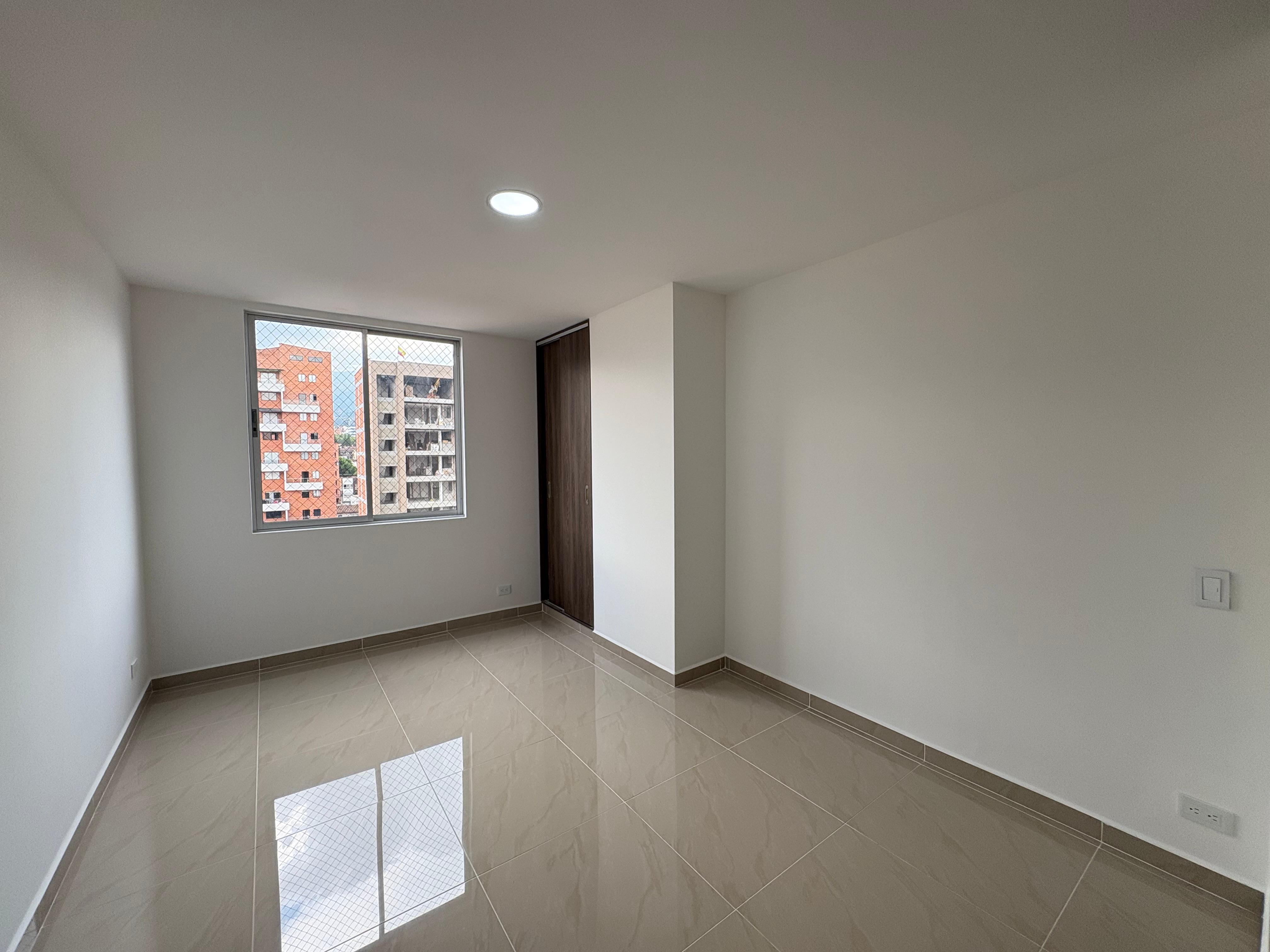 ARRIENDO APARTAMETO, CASTELLANA
