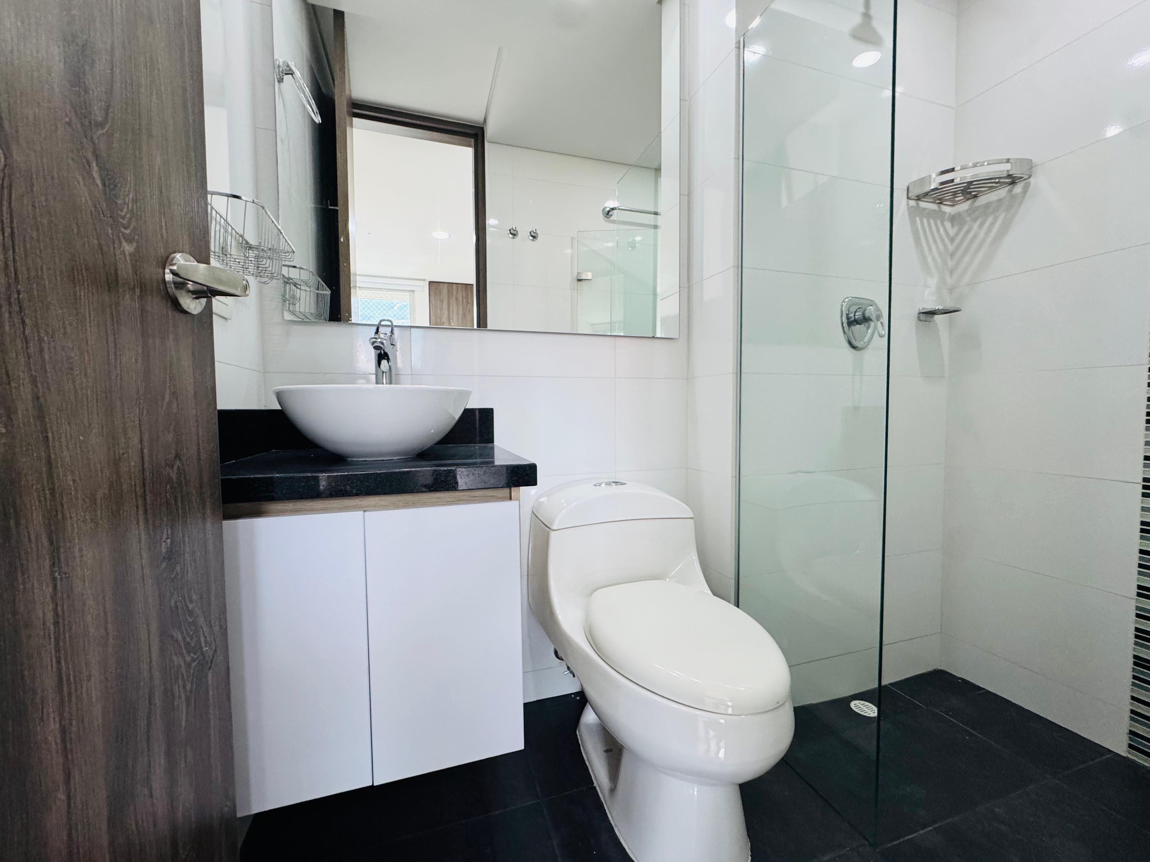ARRIENDO APARTAMENTO - POBLADO LOMA DE LOS PARRA