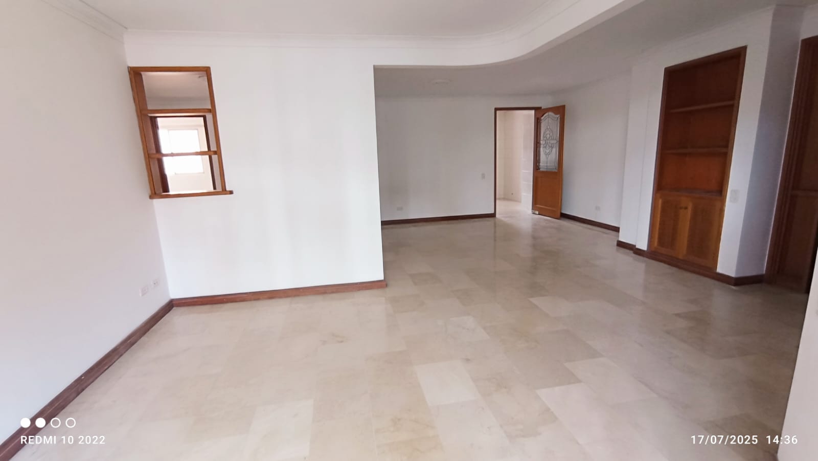 ARRIENDO APARTAMENTO - LAURELES