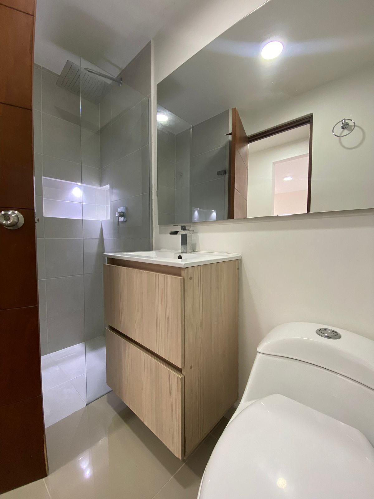 ARRIENDO APARTAMENTO - ENVIGADO LAS BRUJAS