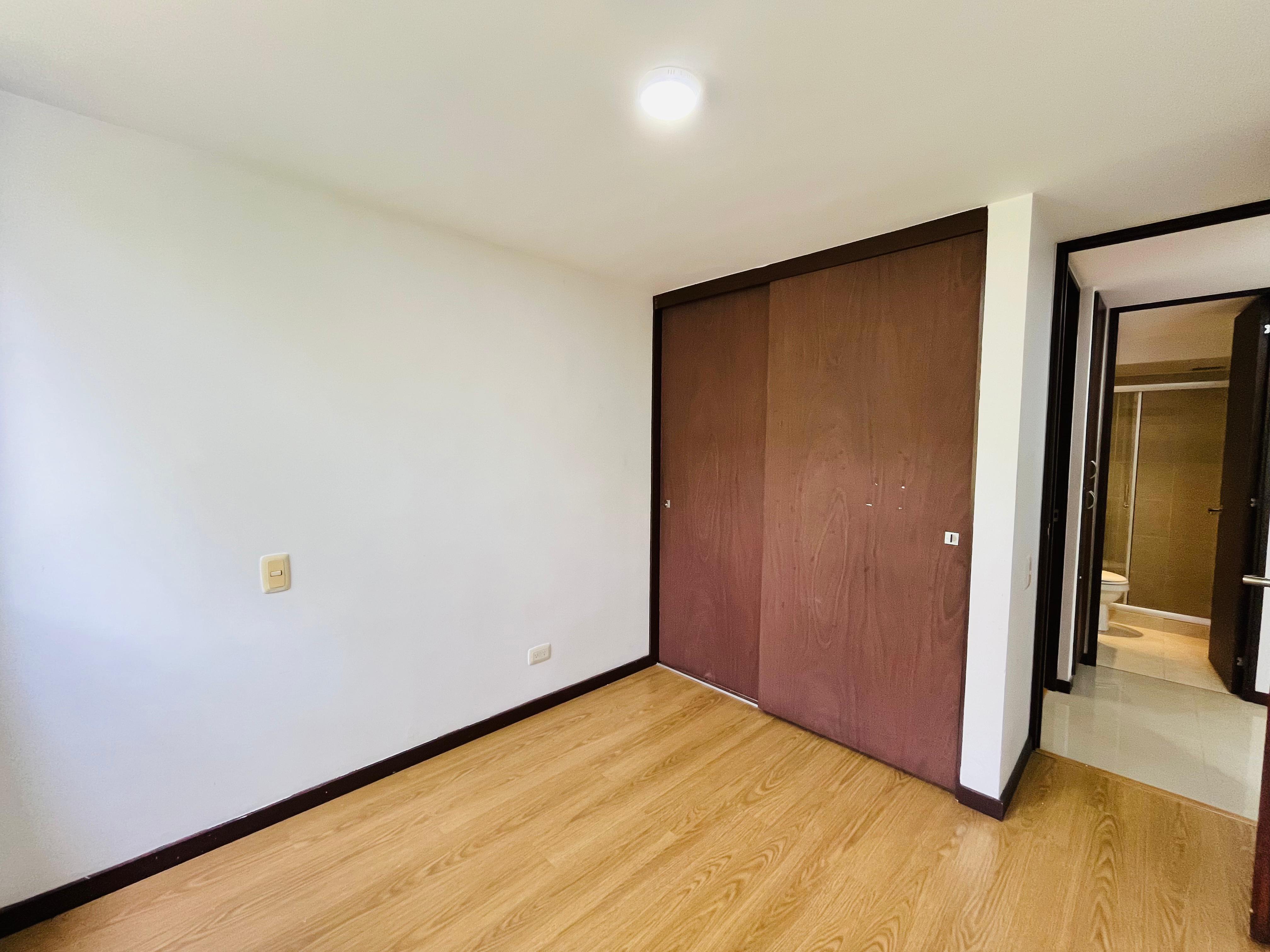 ARRIENDO APARTAMENTO - ENVIGADO CUMBRES