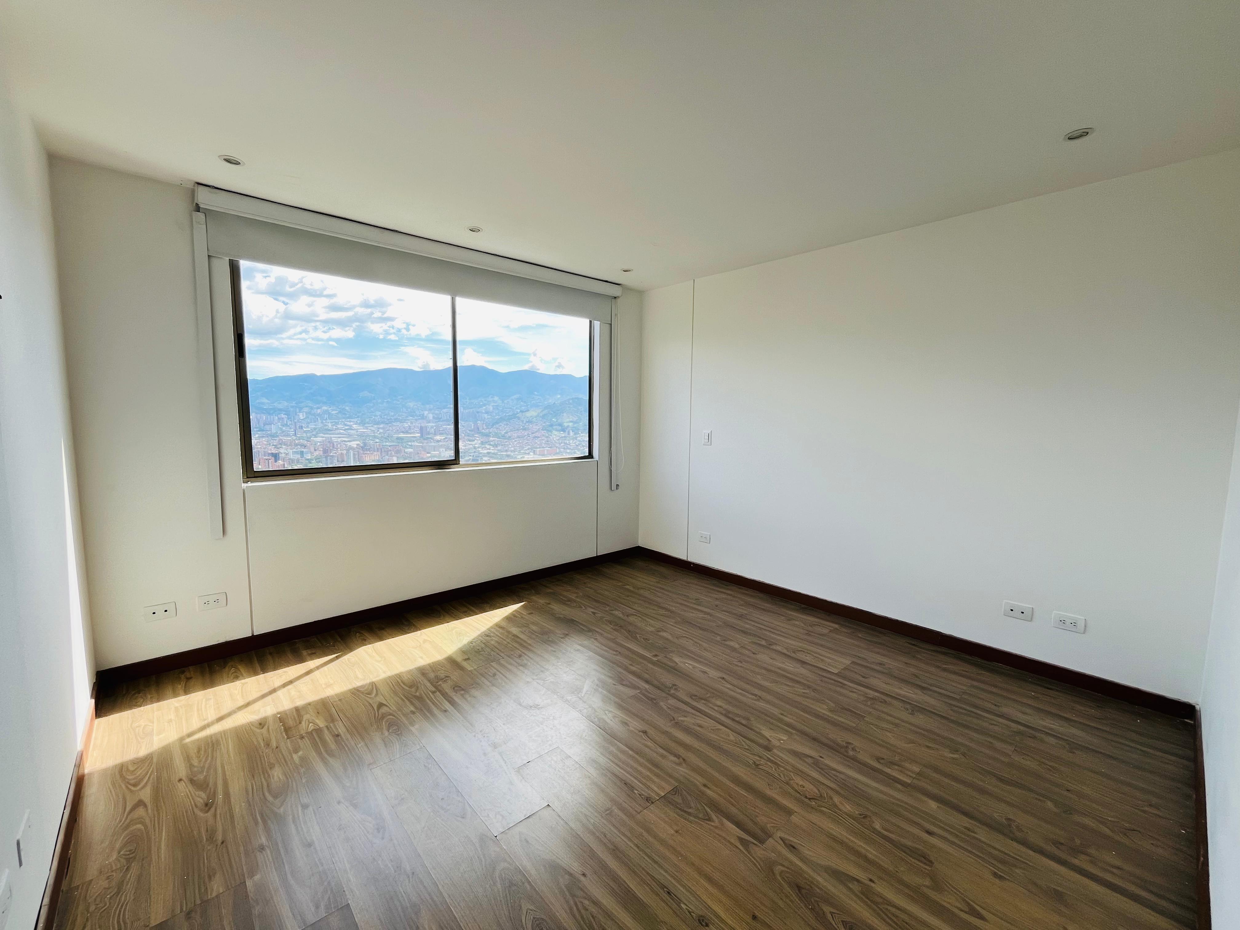 ARRIENDO APARTAMENTO - POBLADO LOS BALSOS