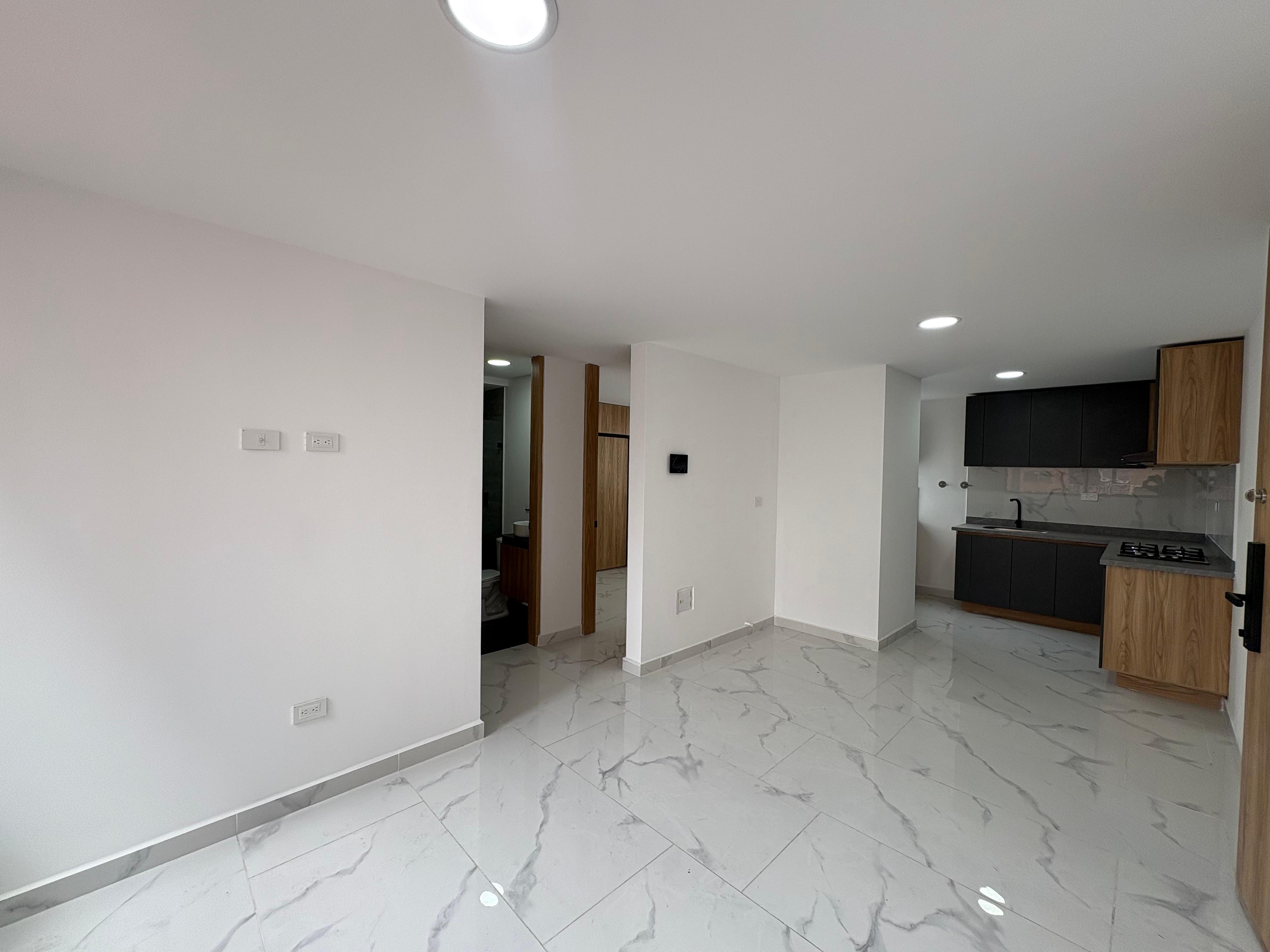 ARRIENDO APARTAMENTO, CONQUISTADORES PARA ESTRENAR