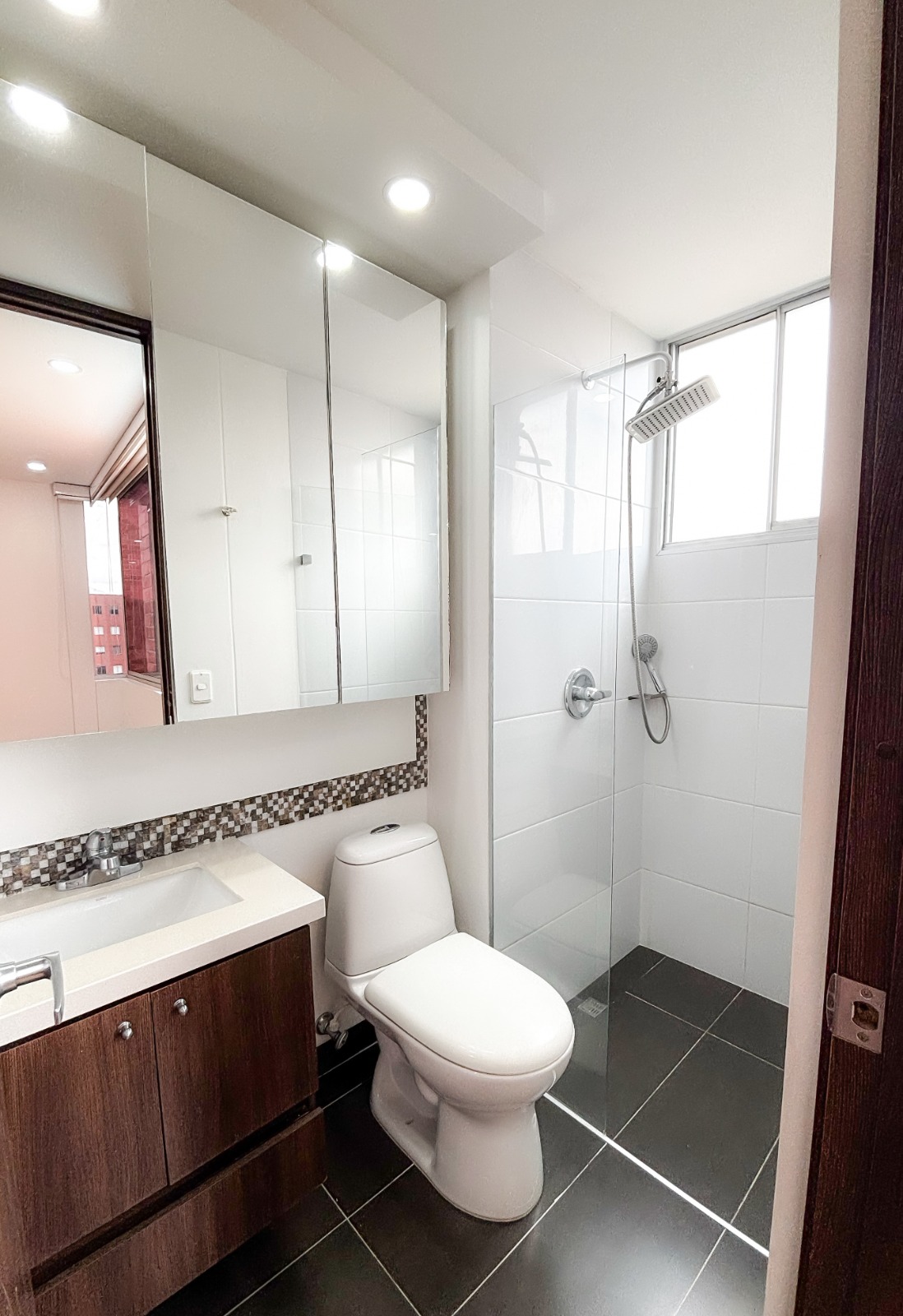 ARRIENDO APARTAMENTO - ENVIGADO ESMERALDAL