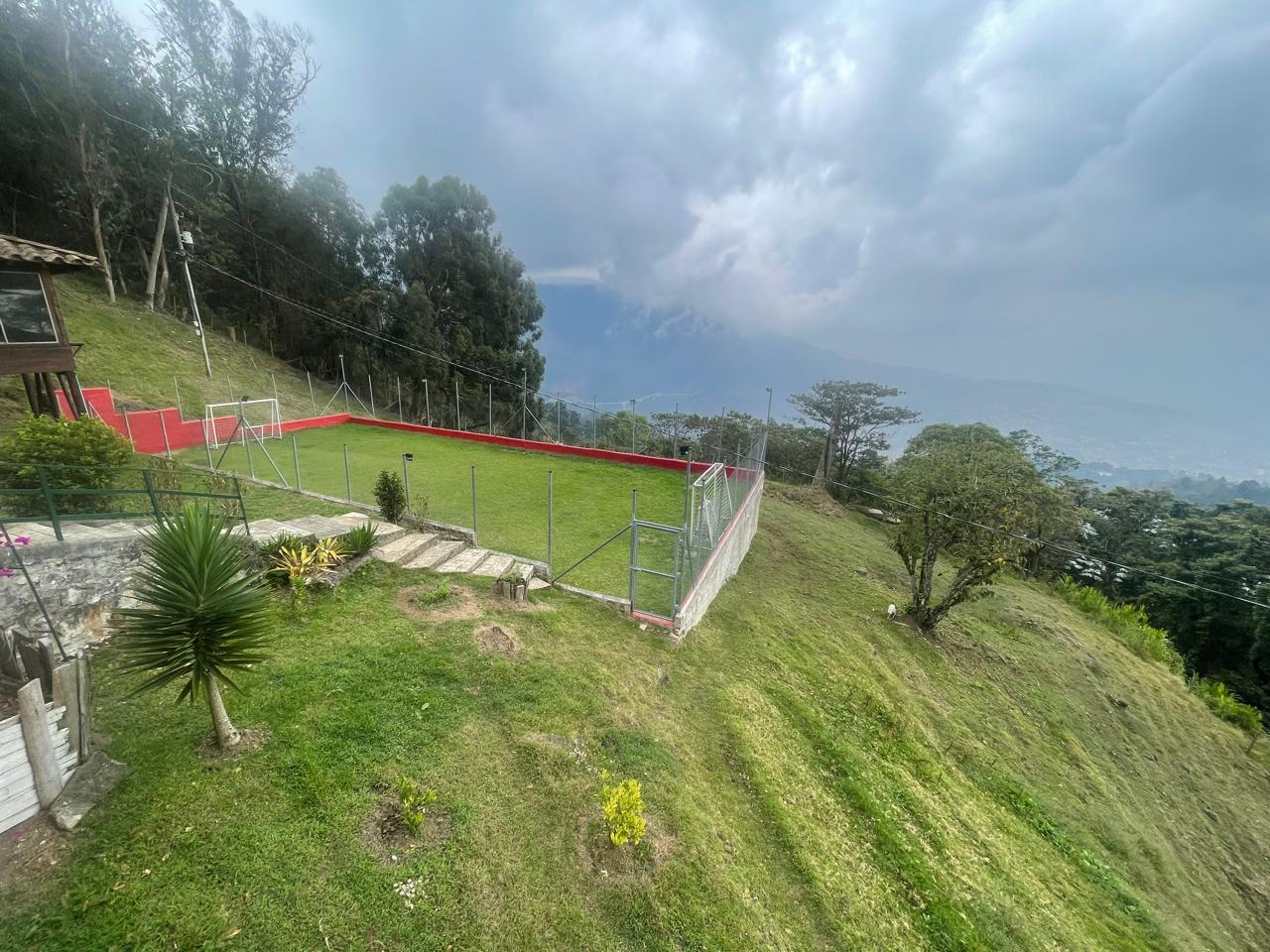 ARRIENDO CASA CAMPESTRE - SANTA ELENA