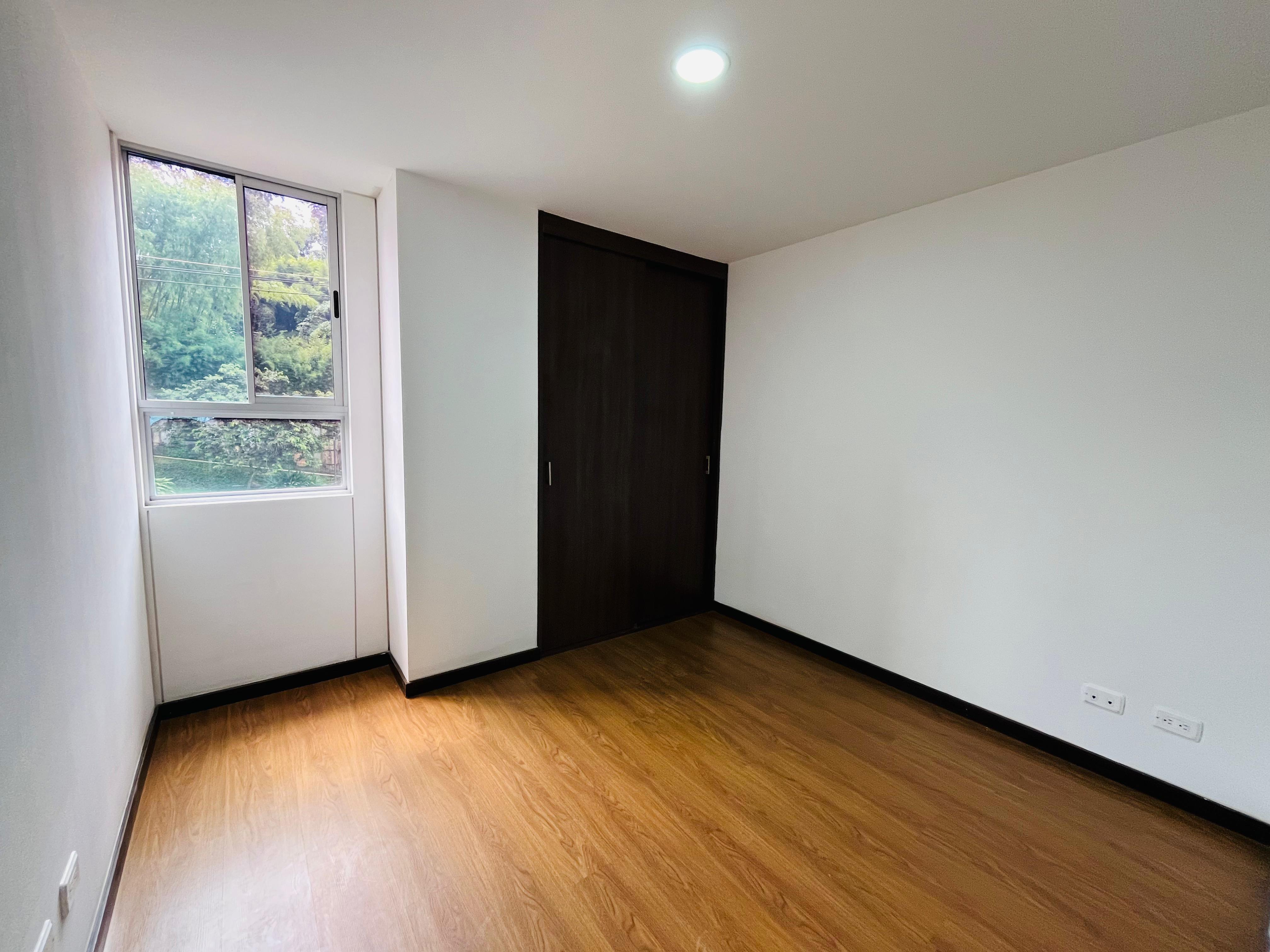 ARRIENDO APARTAMENTO - ENVIGADO LOMA DEL ESMERALDAL