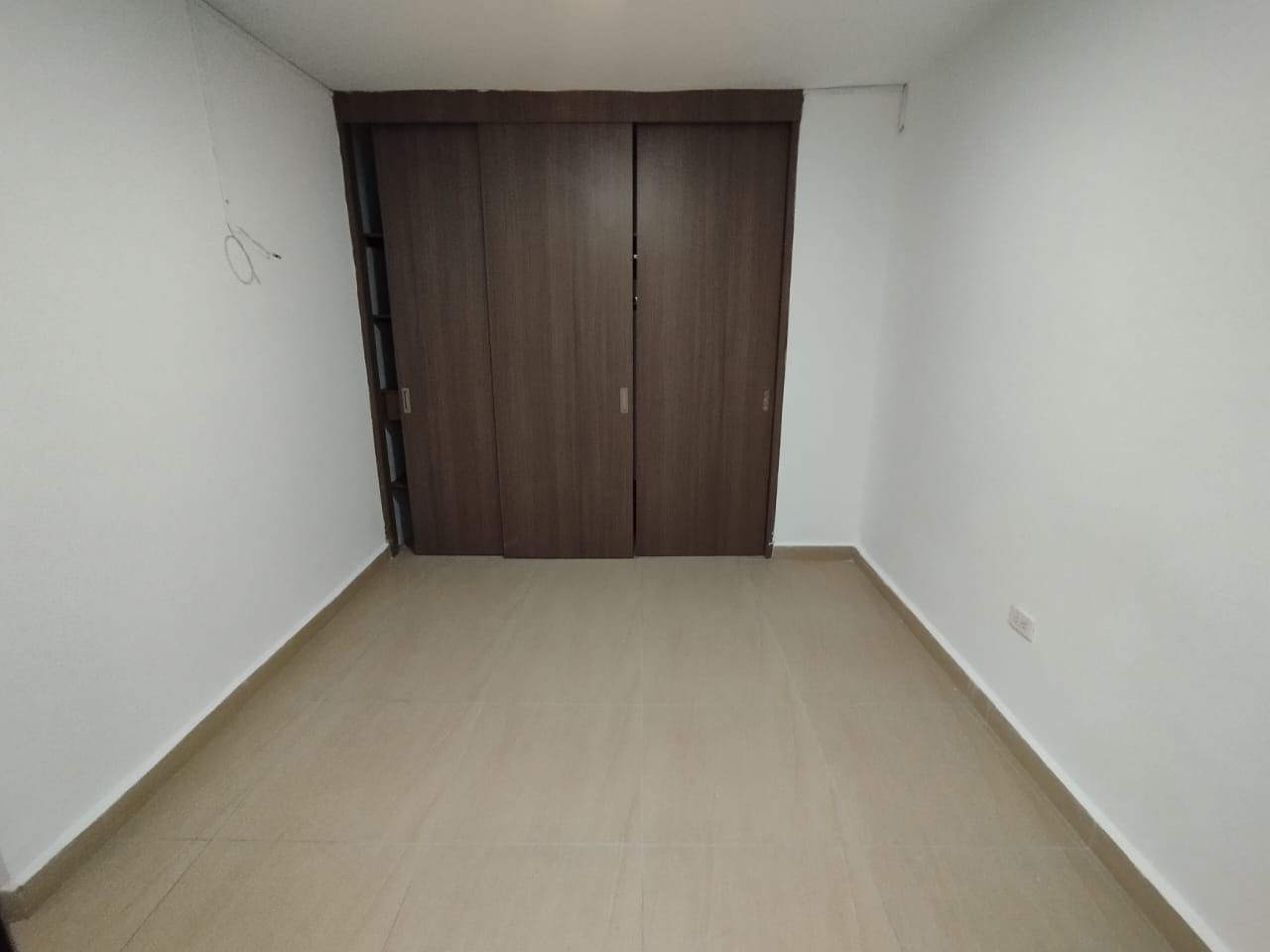 ARRIENDO CASA EN MEDELLIN LA AMERICA