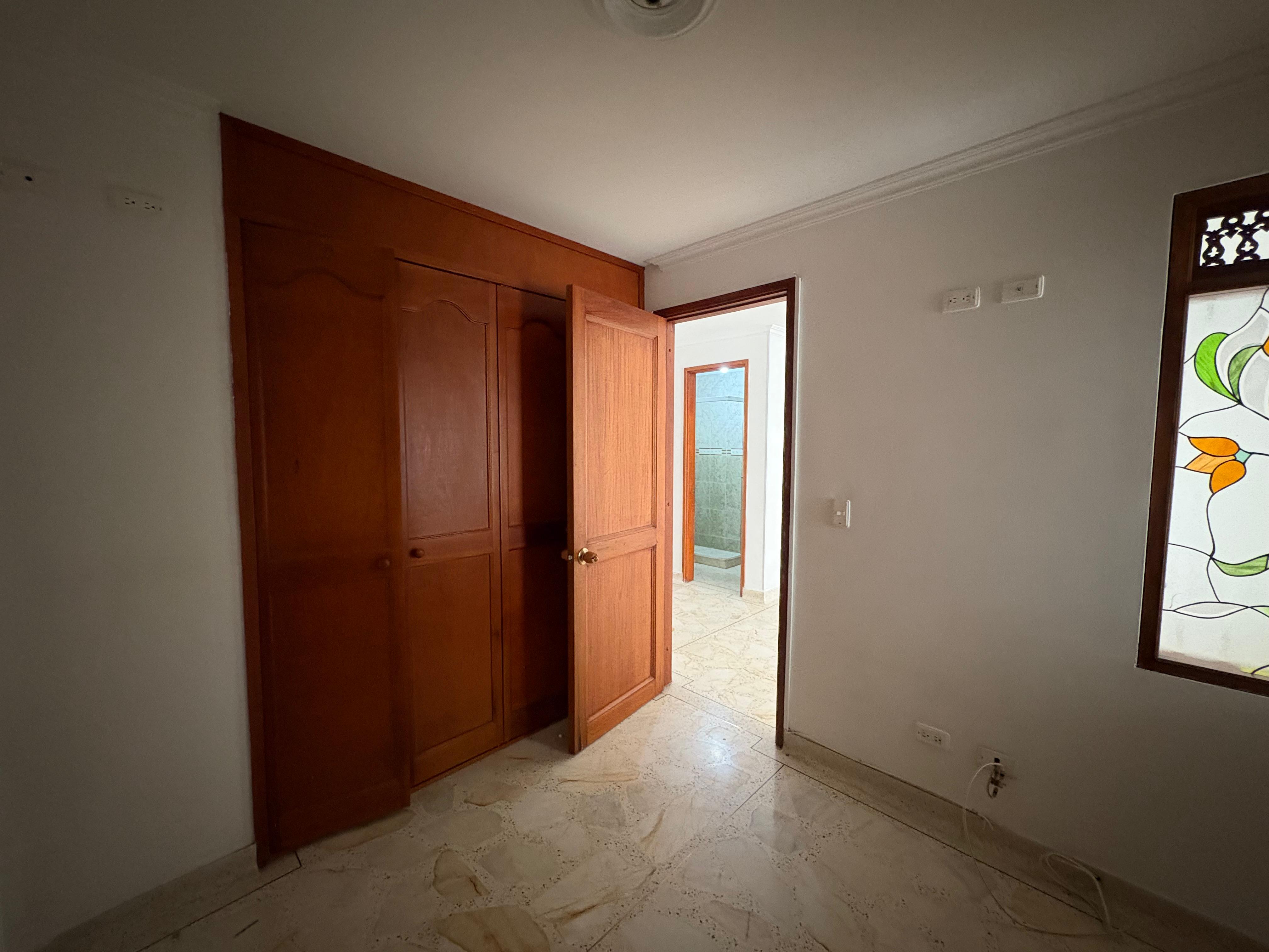 ARRIENDO APARTAMENTO, LAURELES