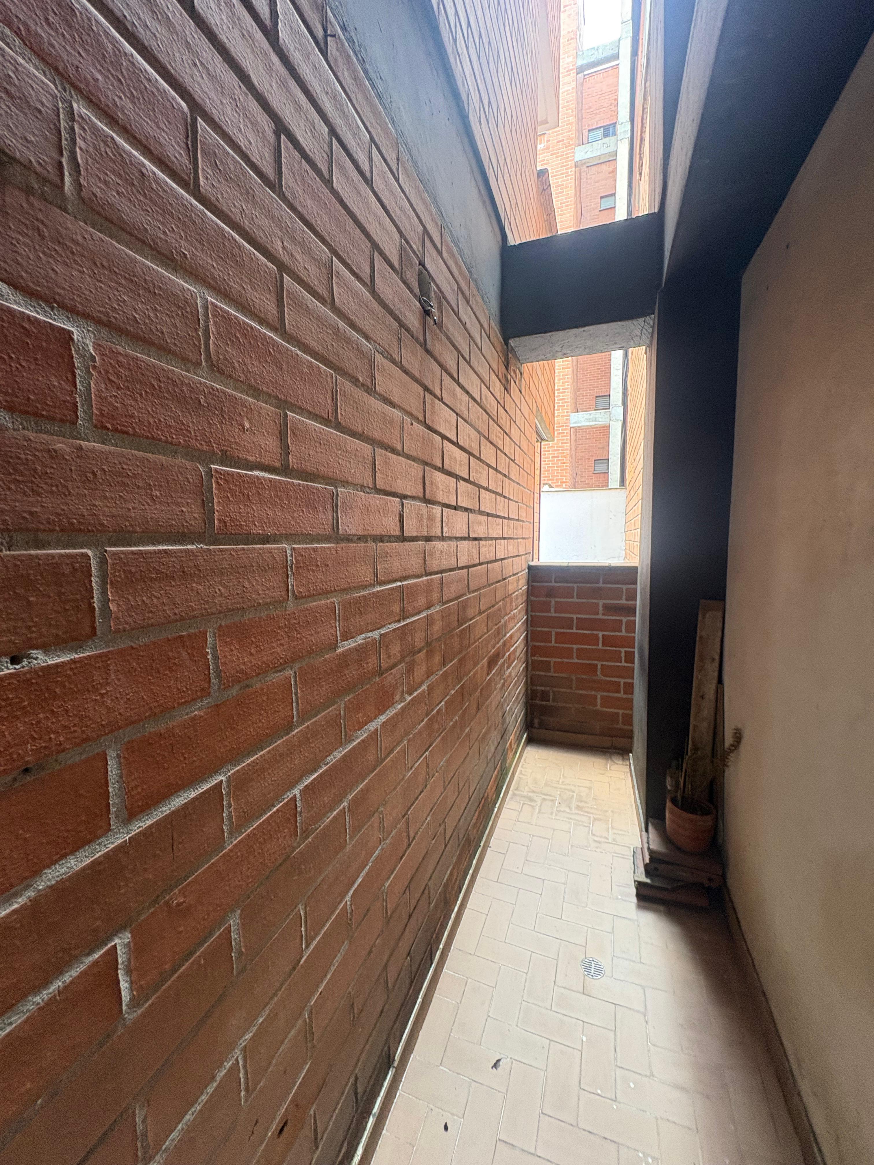ARRIENDO APARTAMENTO, CONQUISTADORES