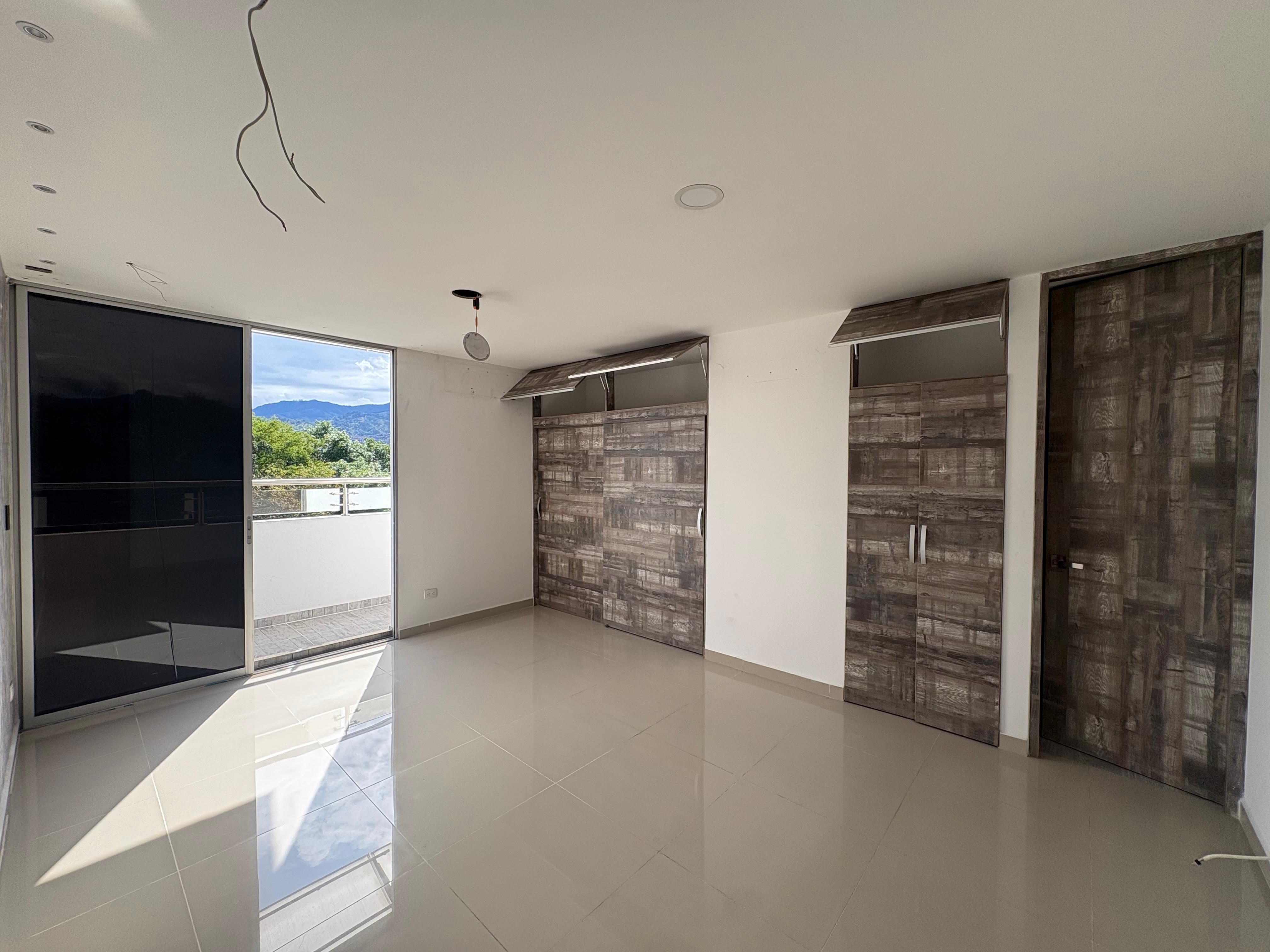 ARRIENDO APARTAMENTO, COLORES