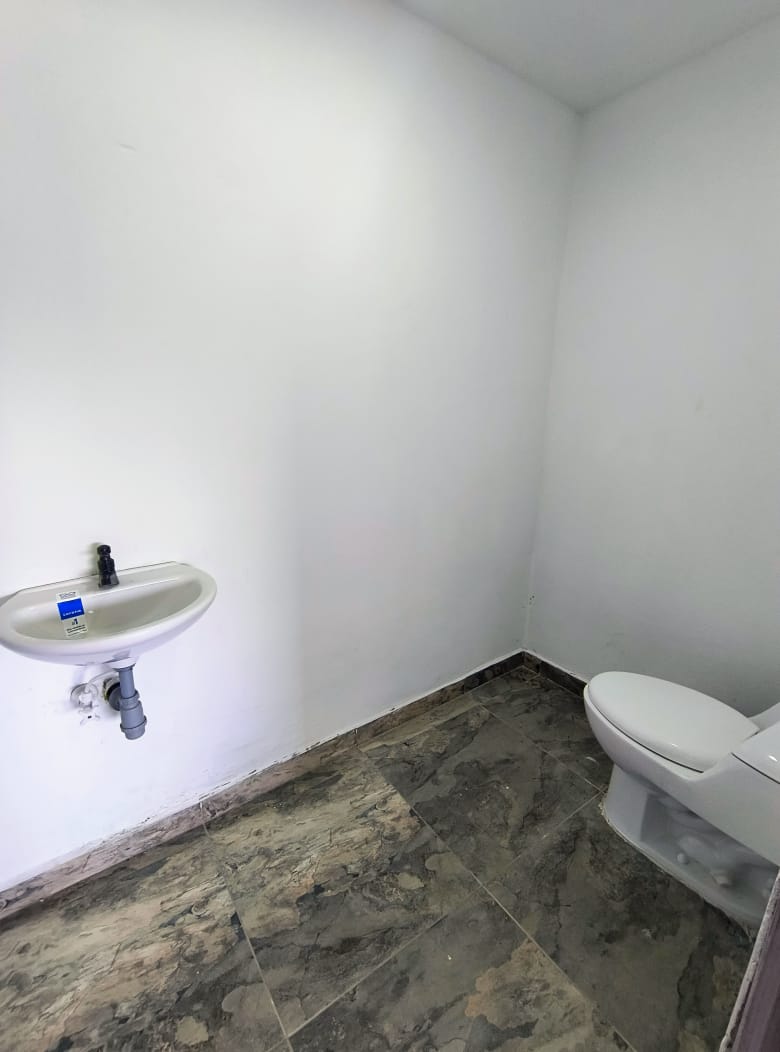 ARRIENDO BODEGA - AUTOPISTA MEDELLÍN - BOGOTÁ