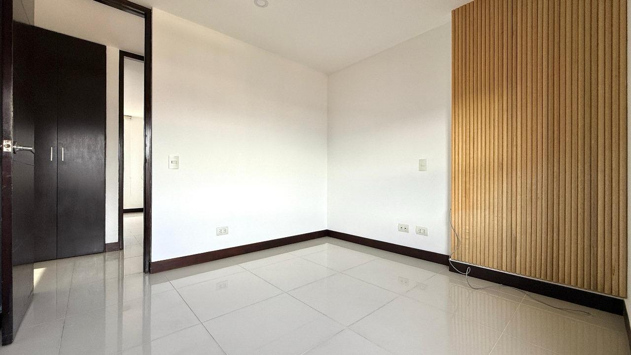 ARRIENDO APARTAMENTO, POBLADO LA LINDE