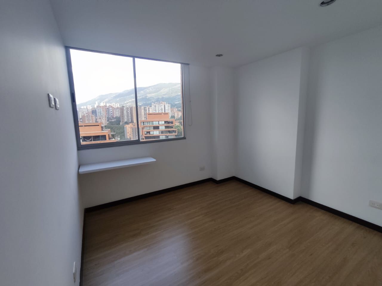 ARRIENDO APARTAMENTO, ENVIGADO BRUJAS
