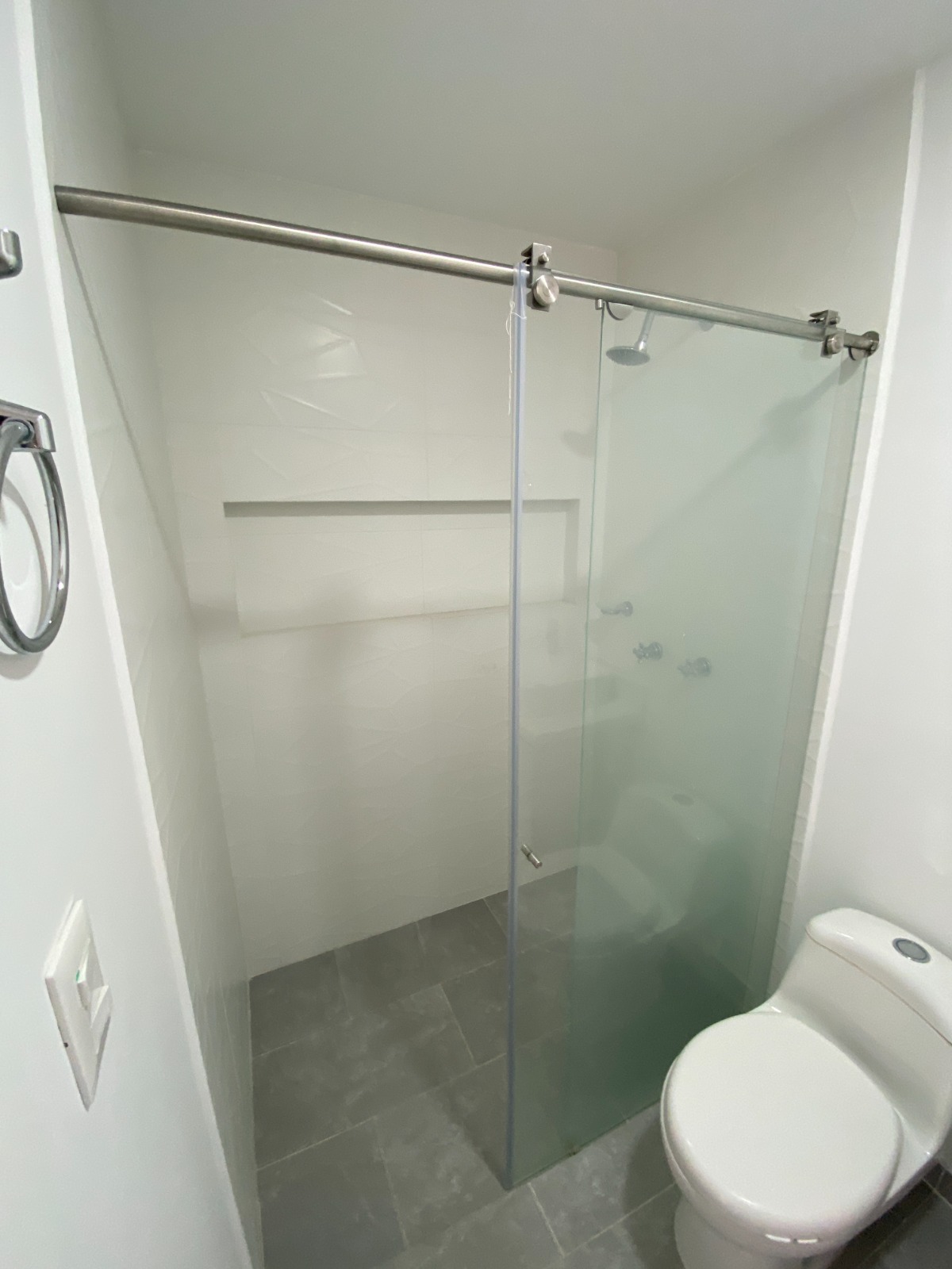 ARRIENDO APARTAMENTO, CASTELLANA