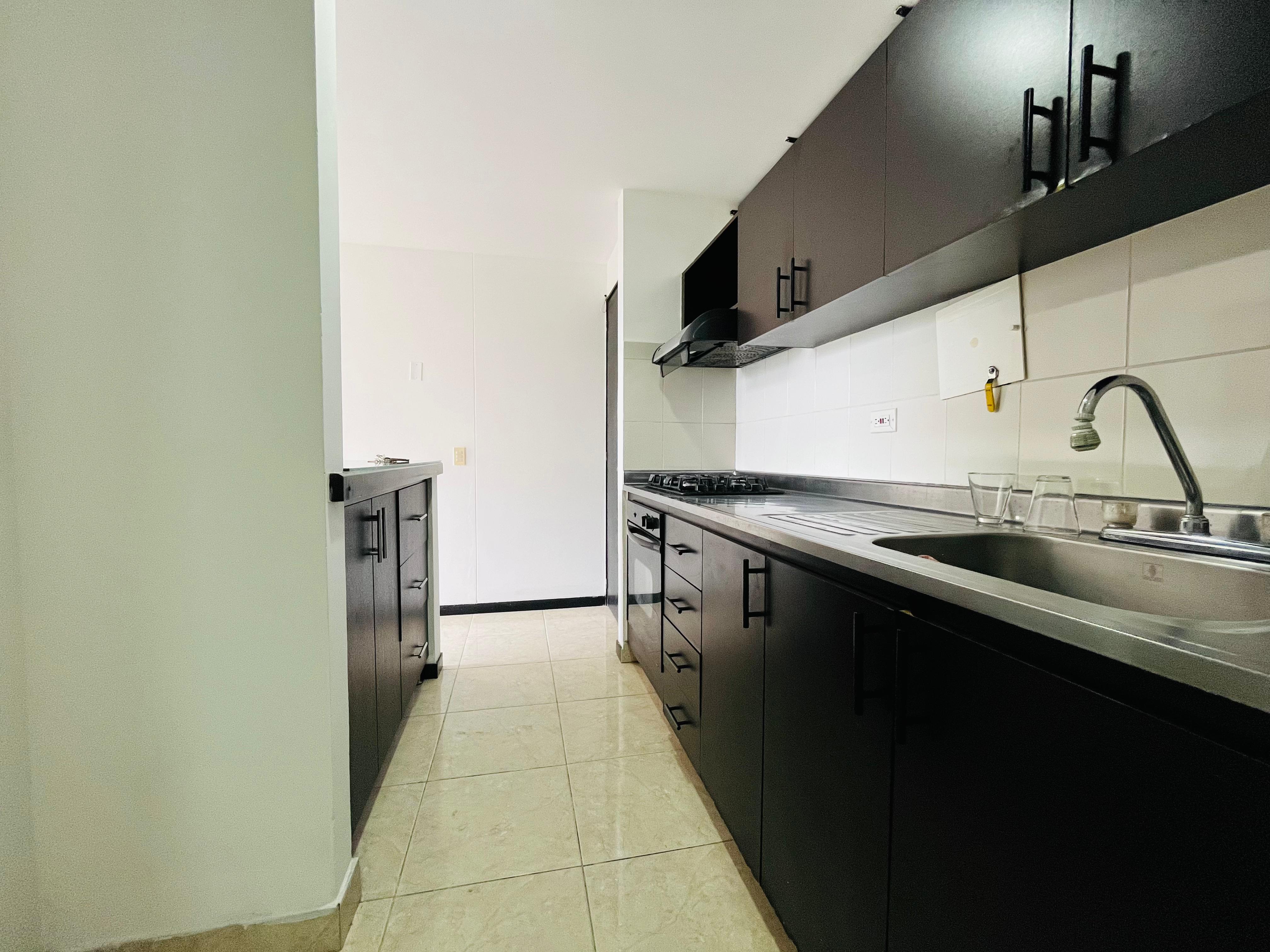 VENTA  APARTAMENTO - LOMA DE  LOS BERNAL