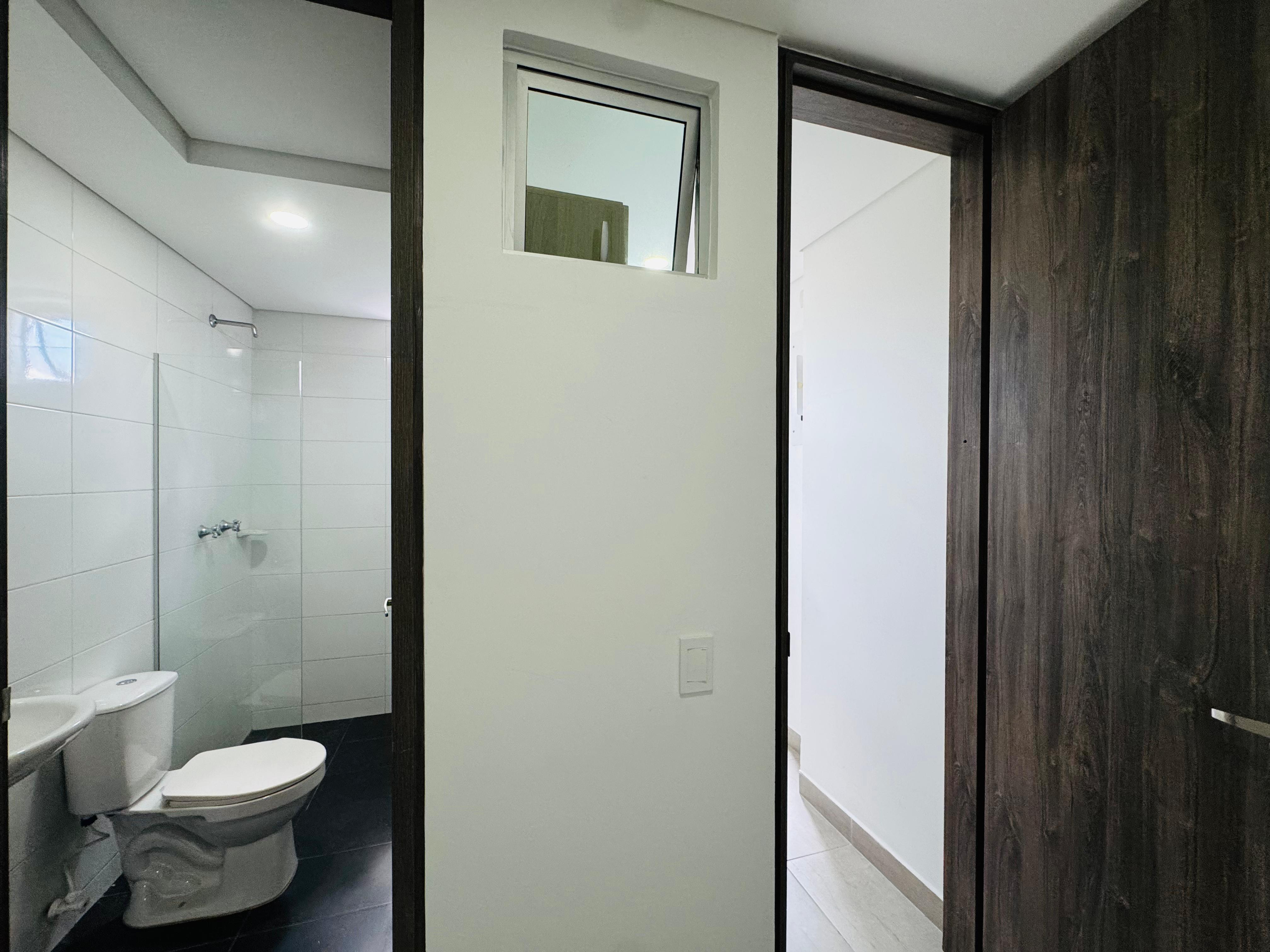 ARRIENDO APARTAMENTO - POBLADO LOMA DE LOS PARRA