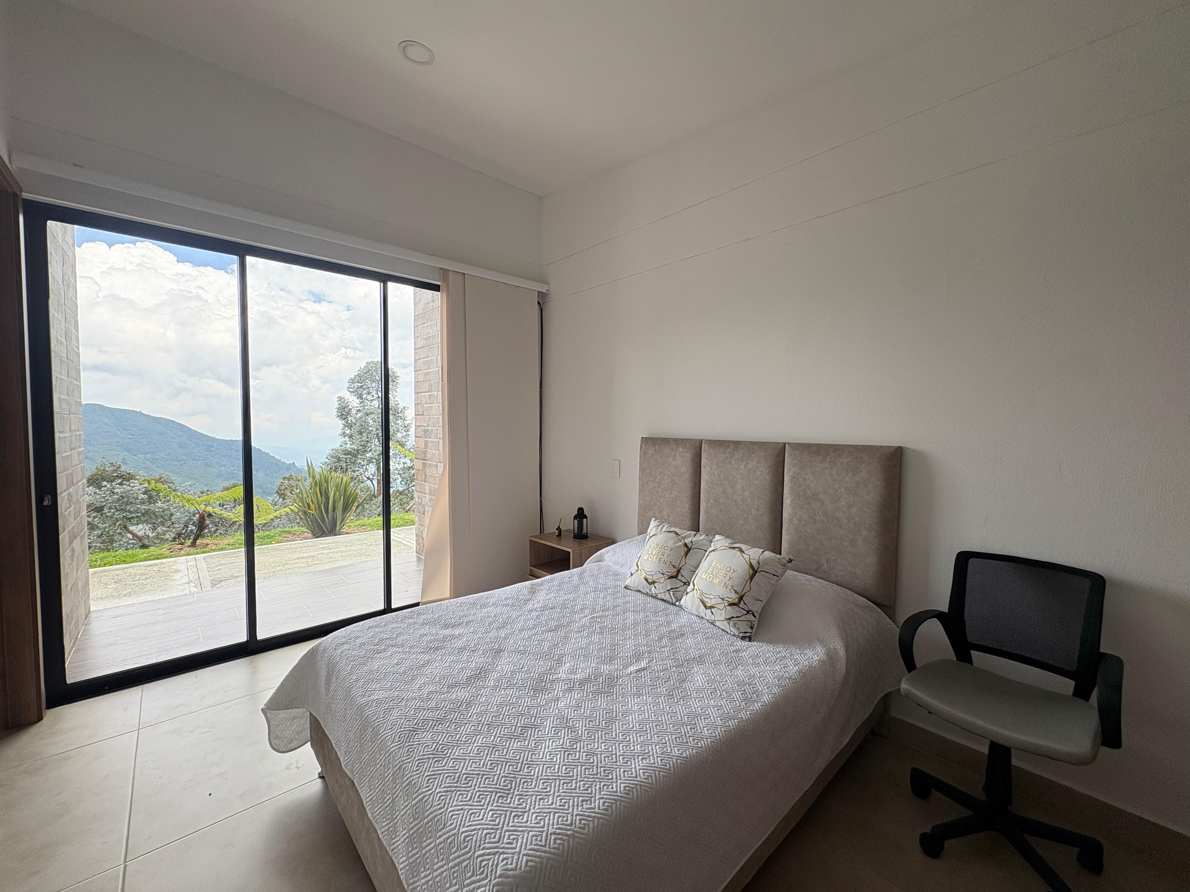ARRIENDO CASA CAMPESTRE ENVIGADO, CATEDRAL