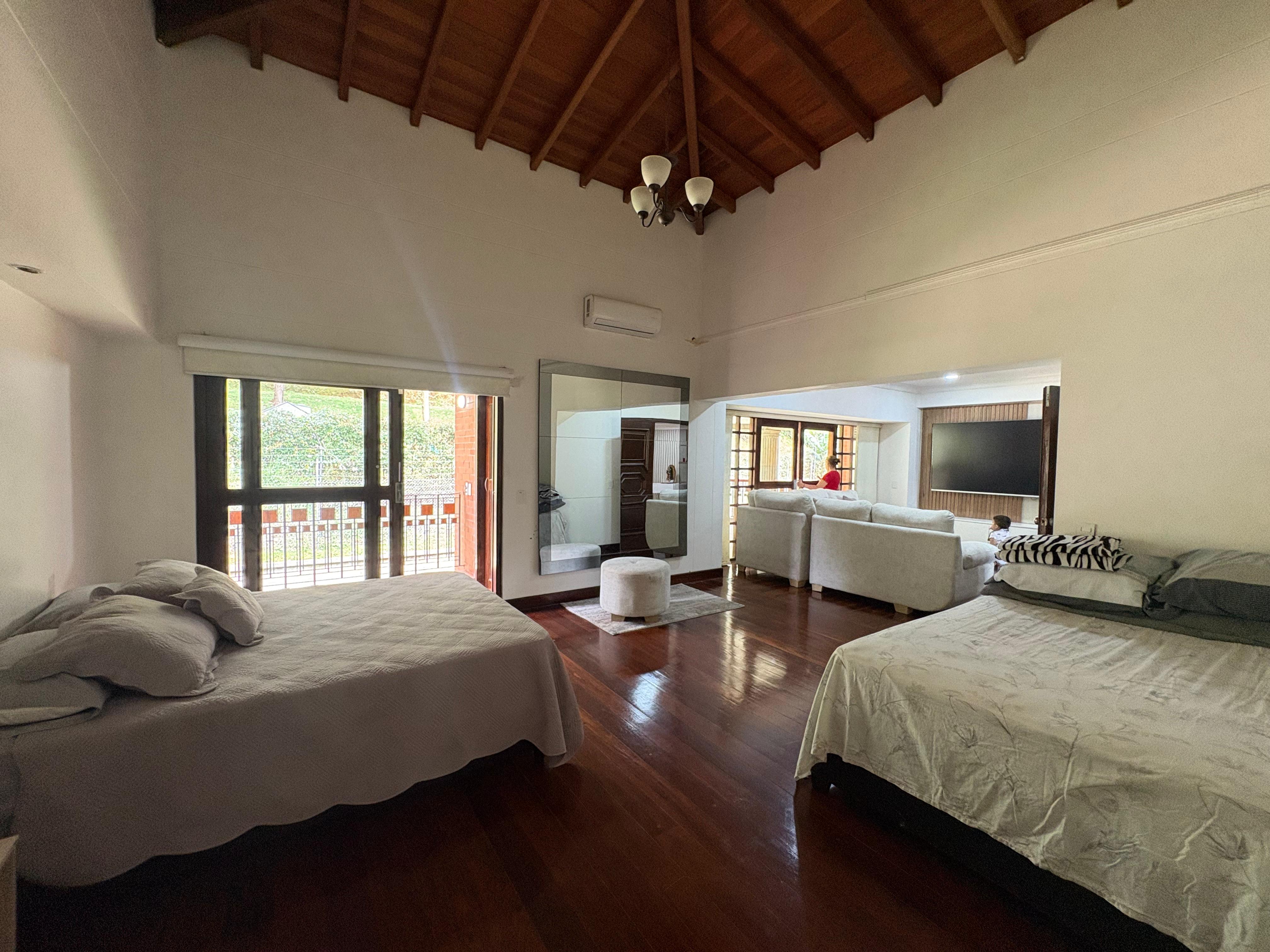 ARRIENDO CASA CAMPESTRE, POBLADO TESORO