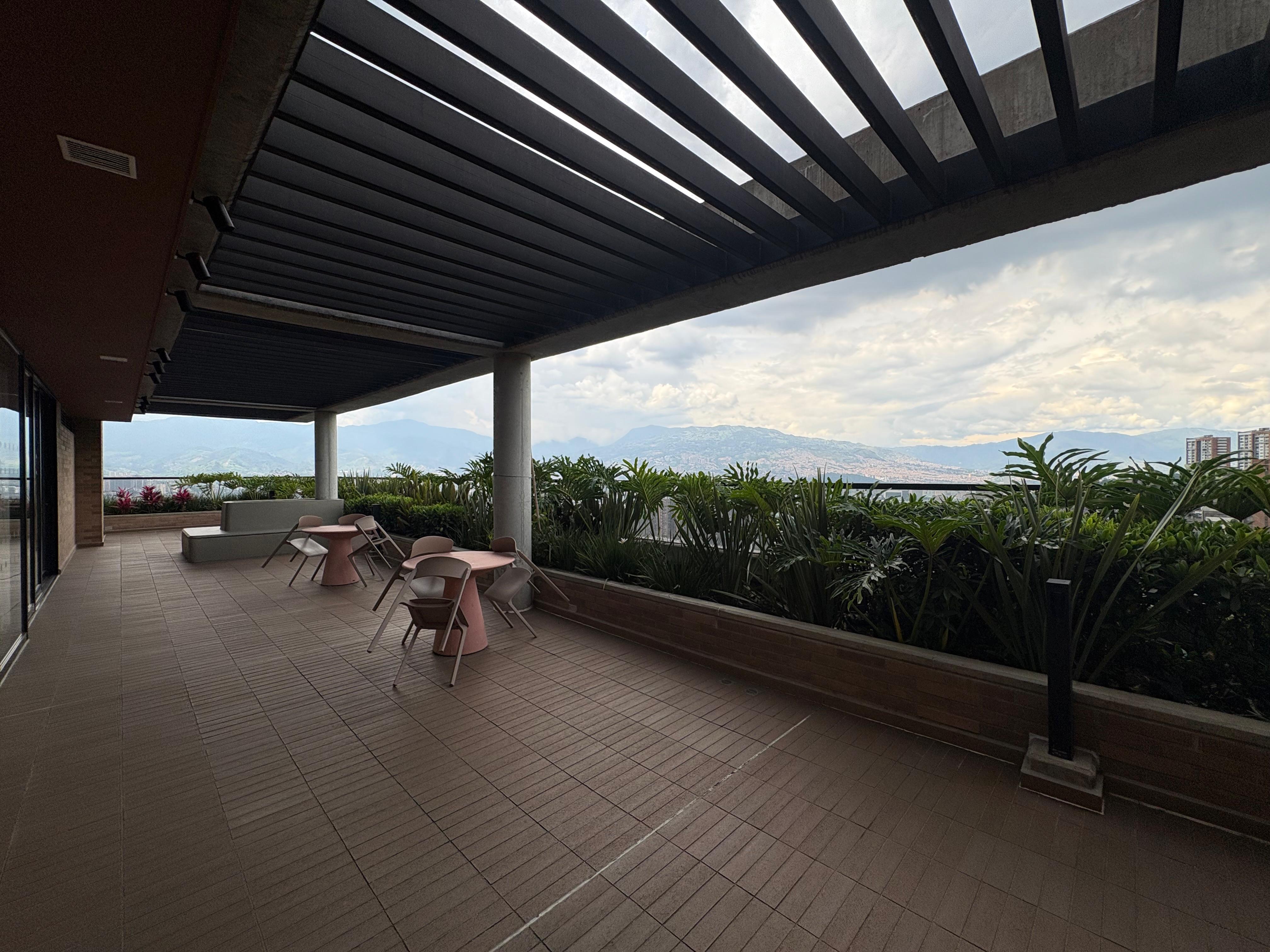 ARRIENDO APARTAMENTO, POBLADO LALINDE