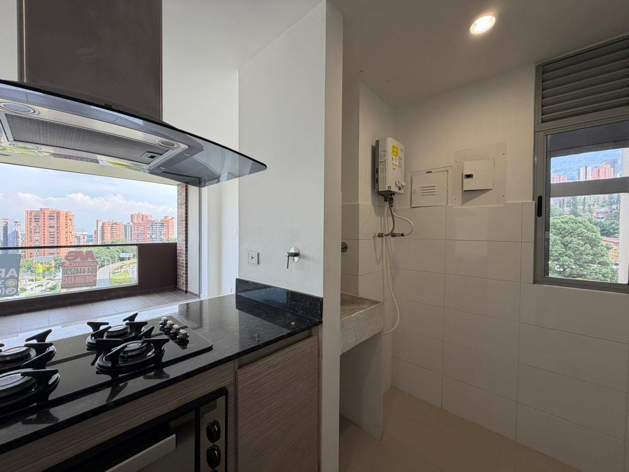 ARRIENDO APARTAMENTO POBLADO LA 34